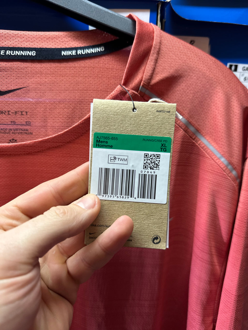 Nike Millar 2.0 Dry fit “Coral” size XL