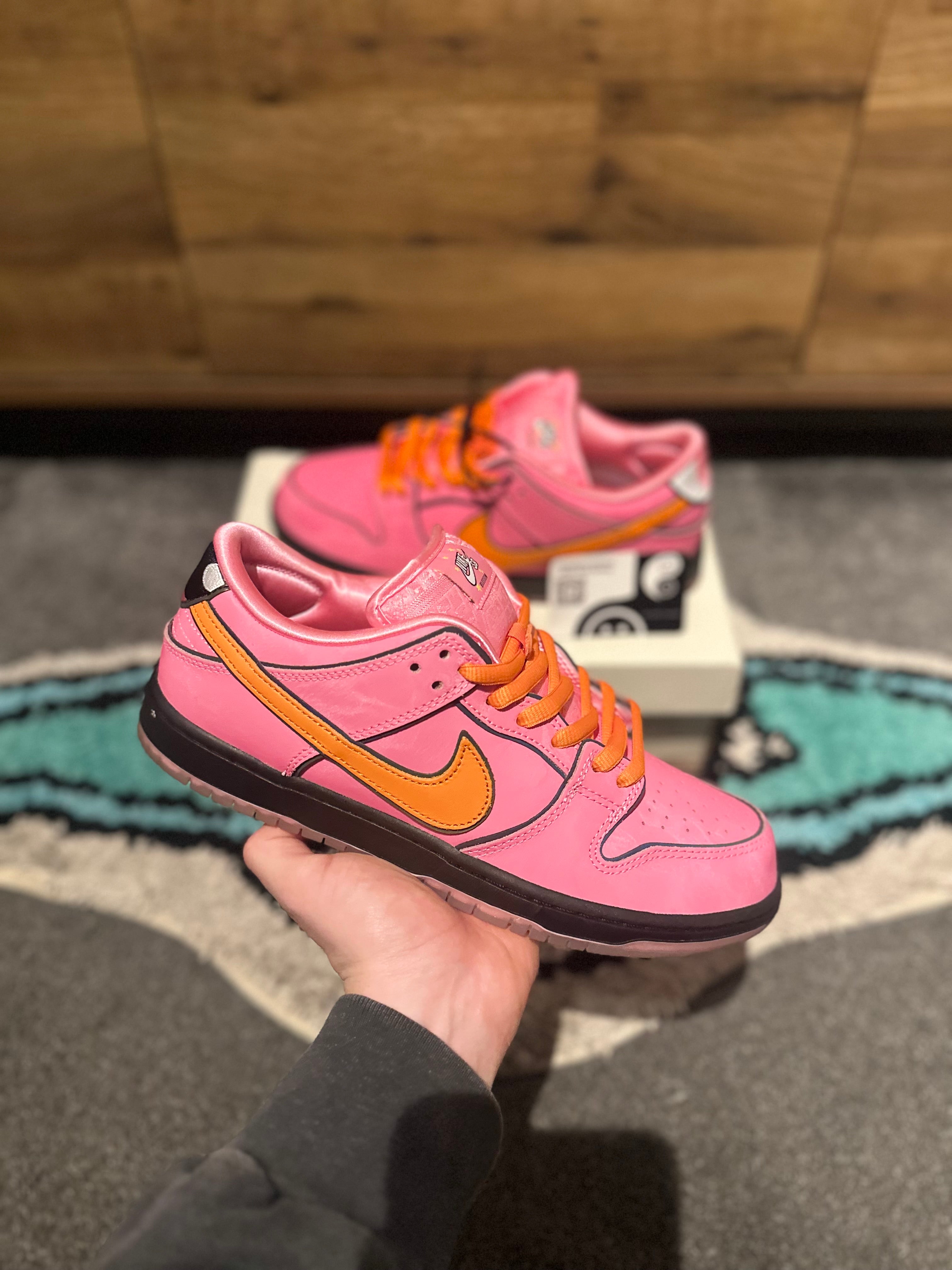 Nike dunk SB Powerpuff girls “Blossom” U.K. 8