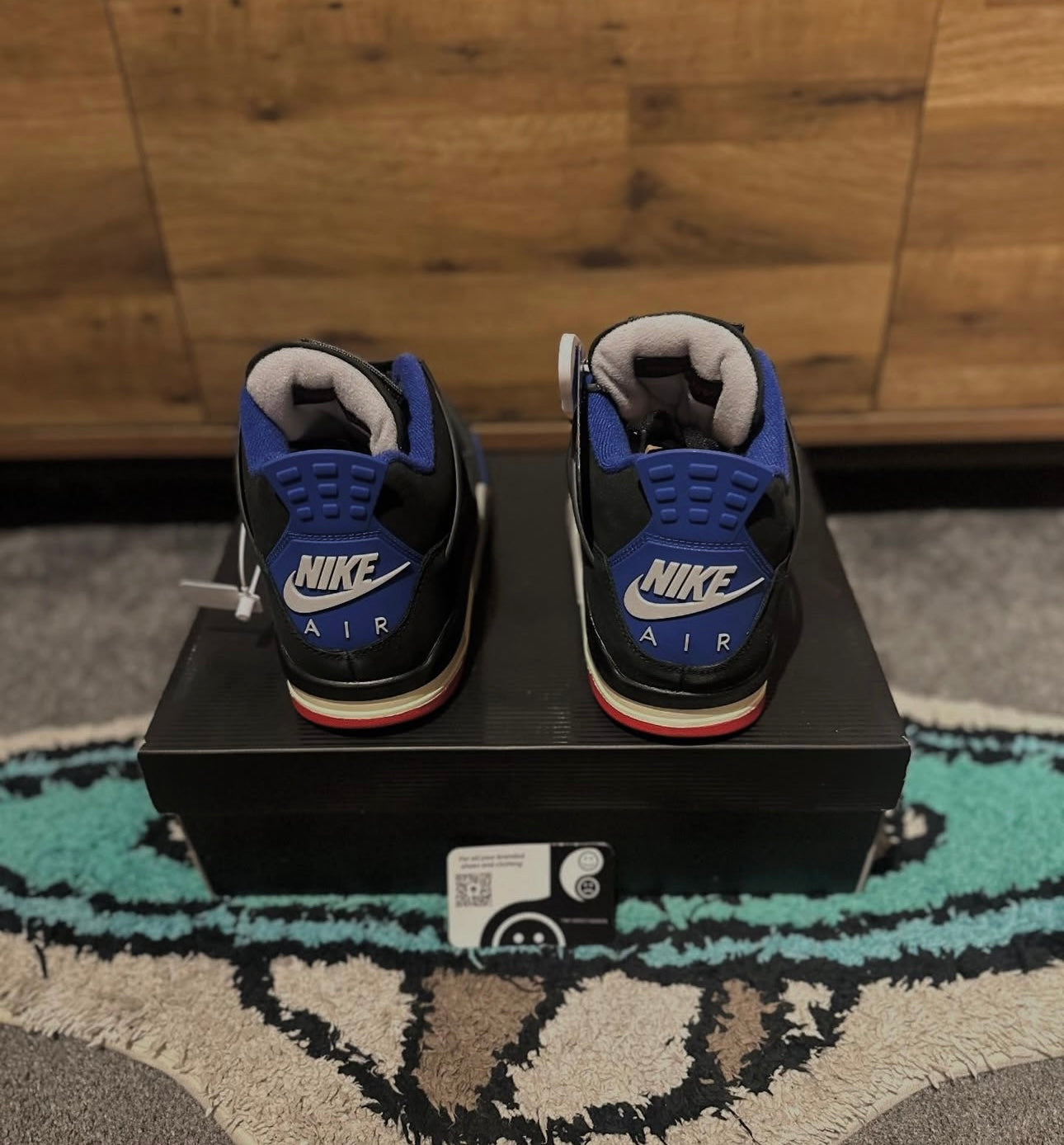 Nike Air Jordan 4 “ rare air ” U.K. 9.5