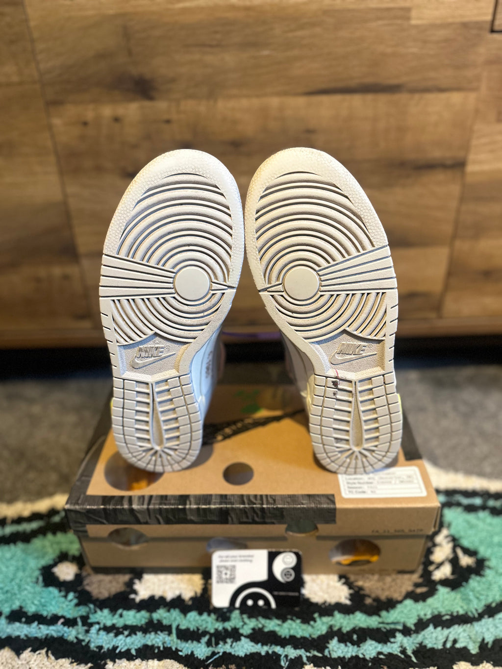 Nike Dunk Off-White “Lot 24” U.K. 8
