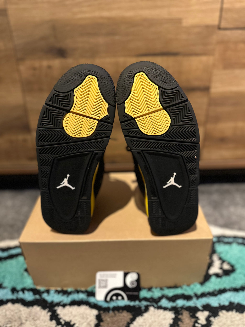 Nike Air Jordan 4 “Yellow Thunder ” U.K. 8.5