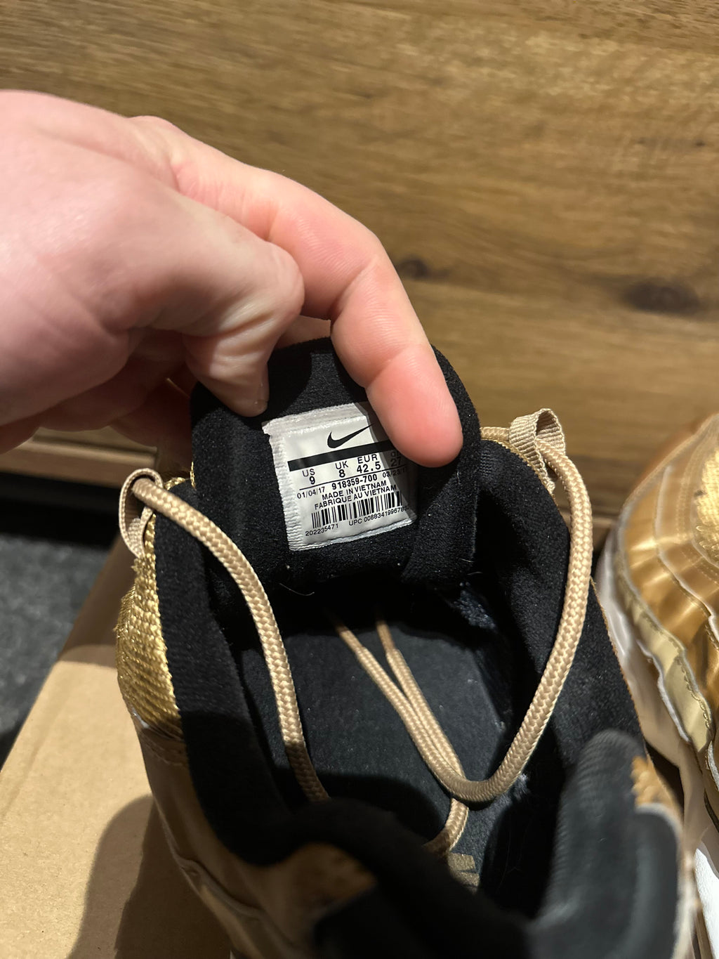 Nike Air max 95 “Metallic Gold” U.K. 8