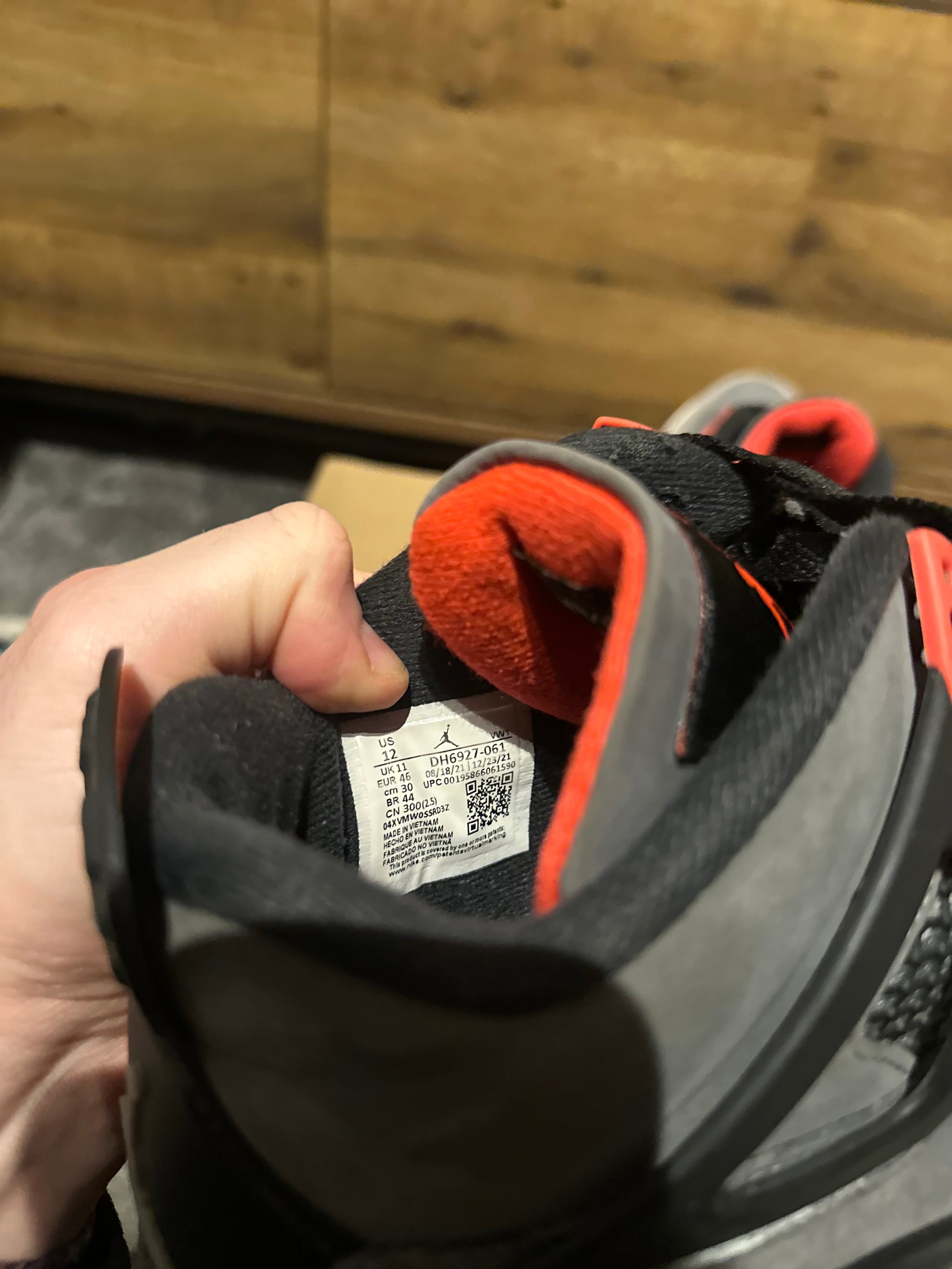 Nike Air Jordan 4 “Infared” U.K. 11