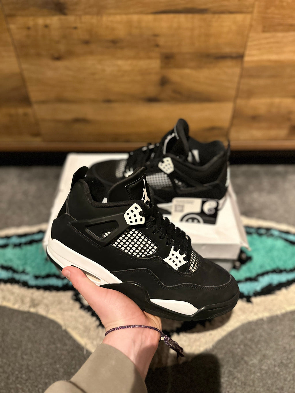 Nike Air Jordan 4 “White Thunder ” U.K. 8.5