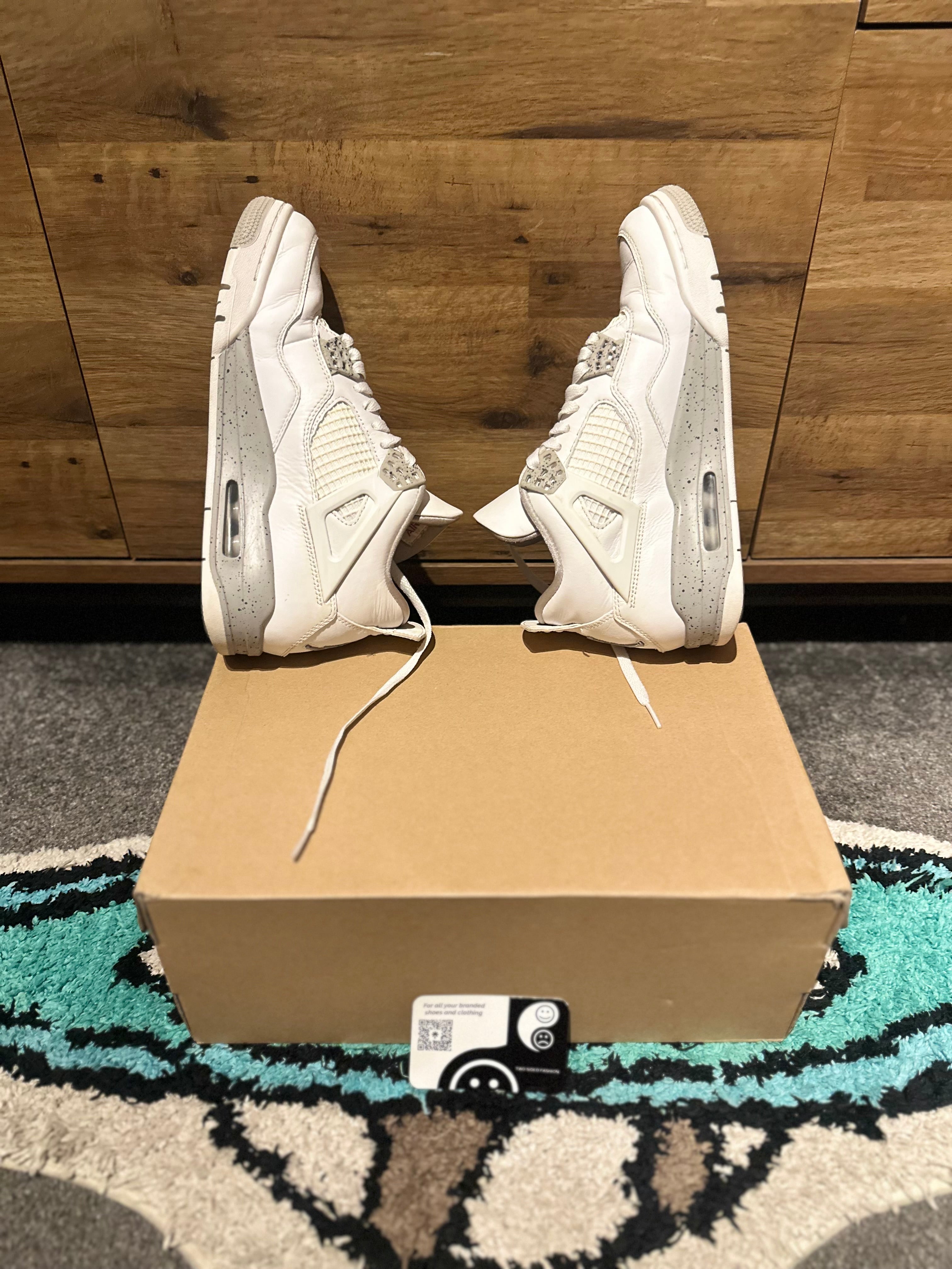 Nike Air Jordan 4 “White Oreo” U.K. 7