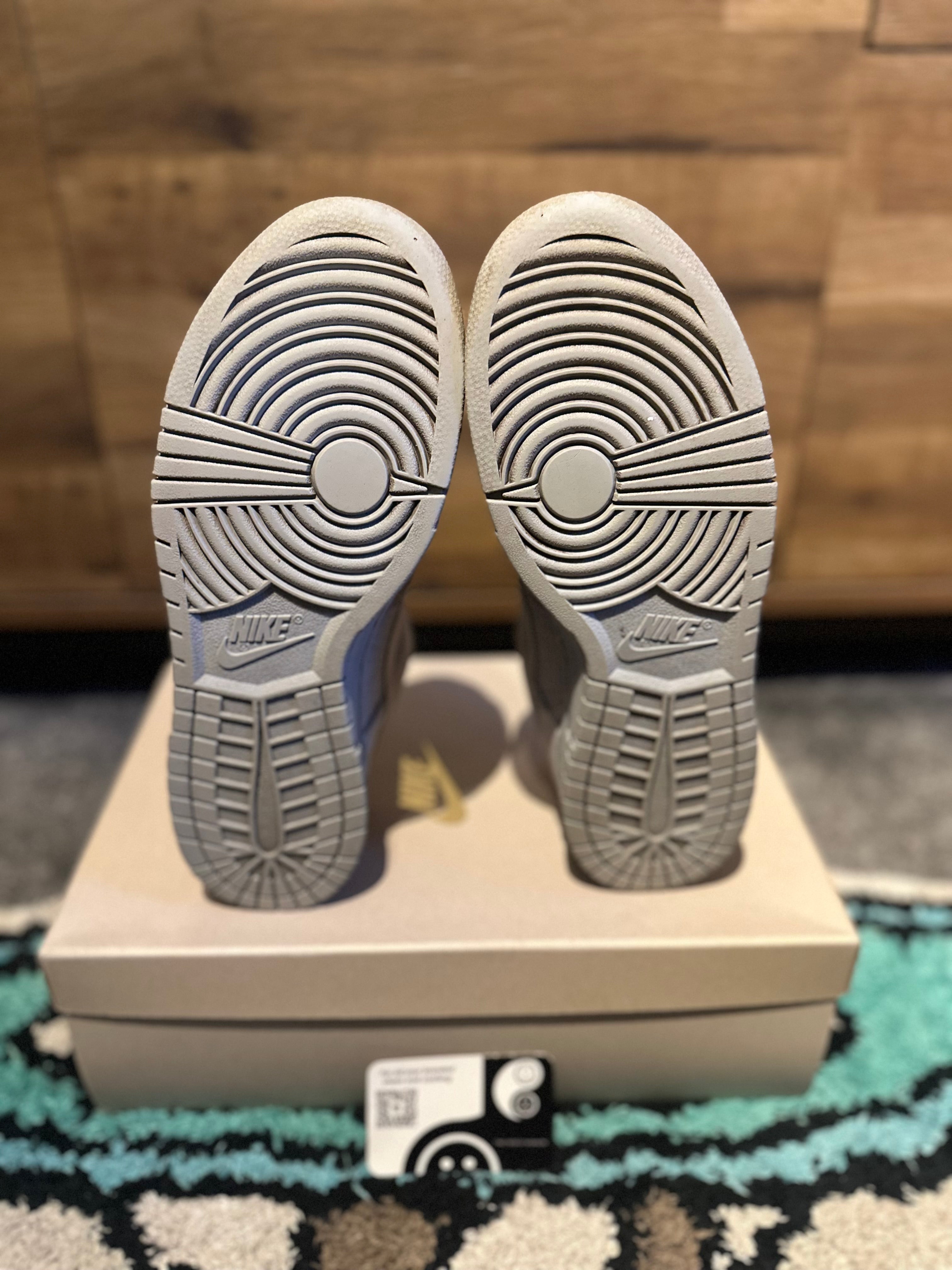 Nike Dunk “ Plattenbau” U.K. 8.5