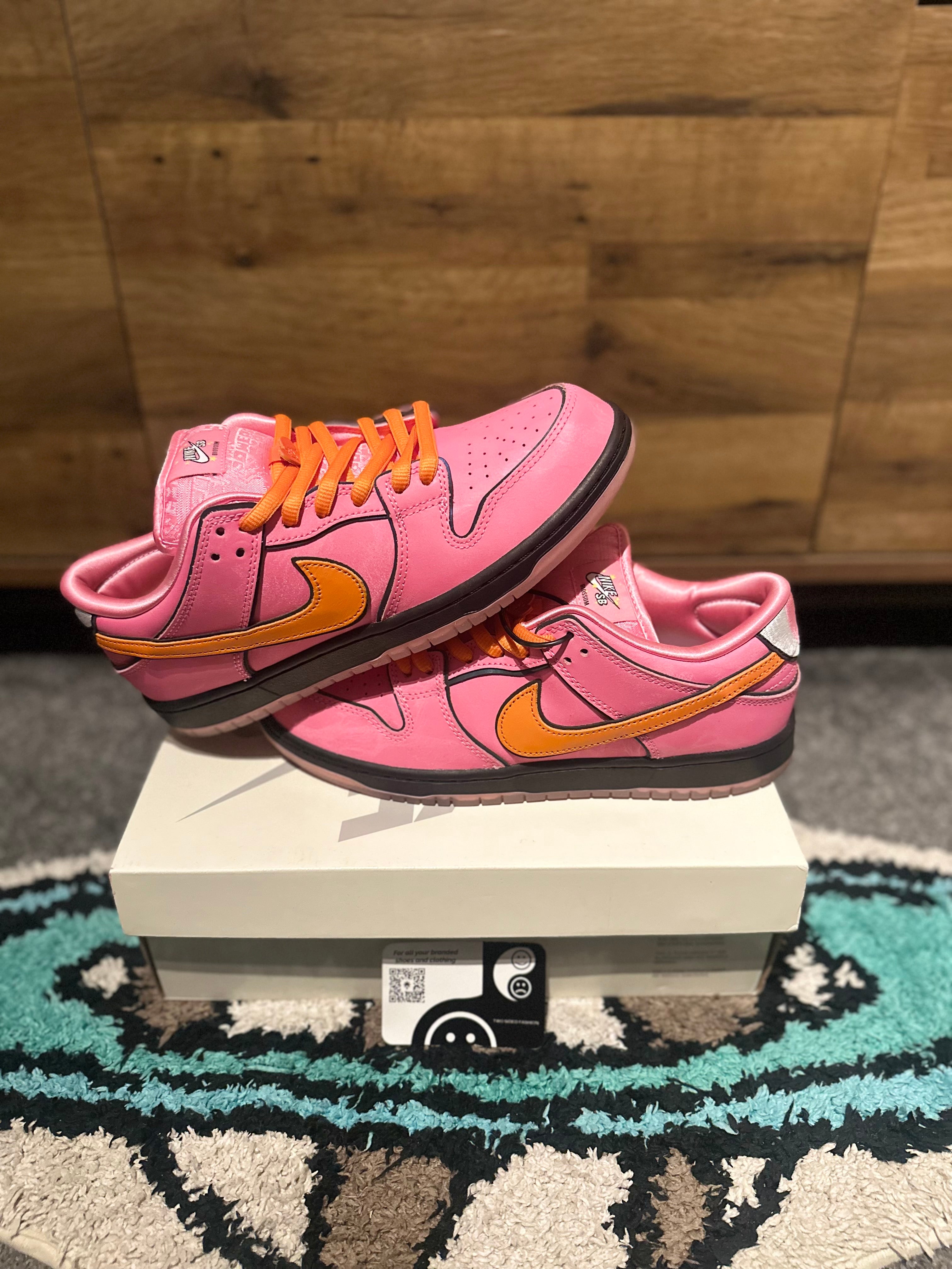 Nike dunk SB Powerpuff girls “Blossom” U.K. 8