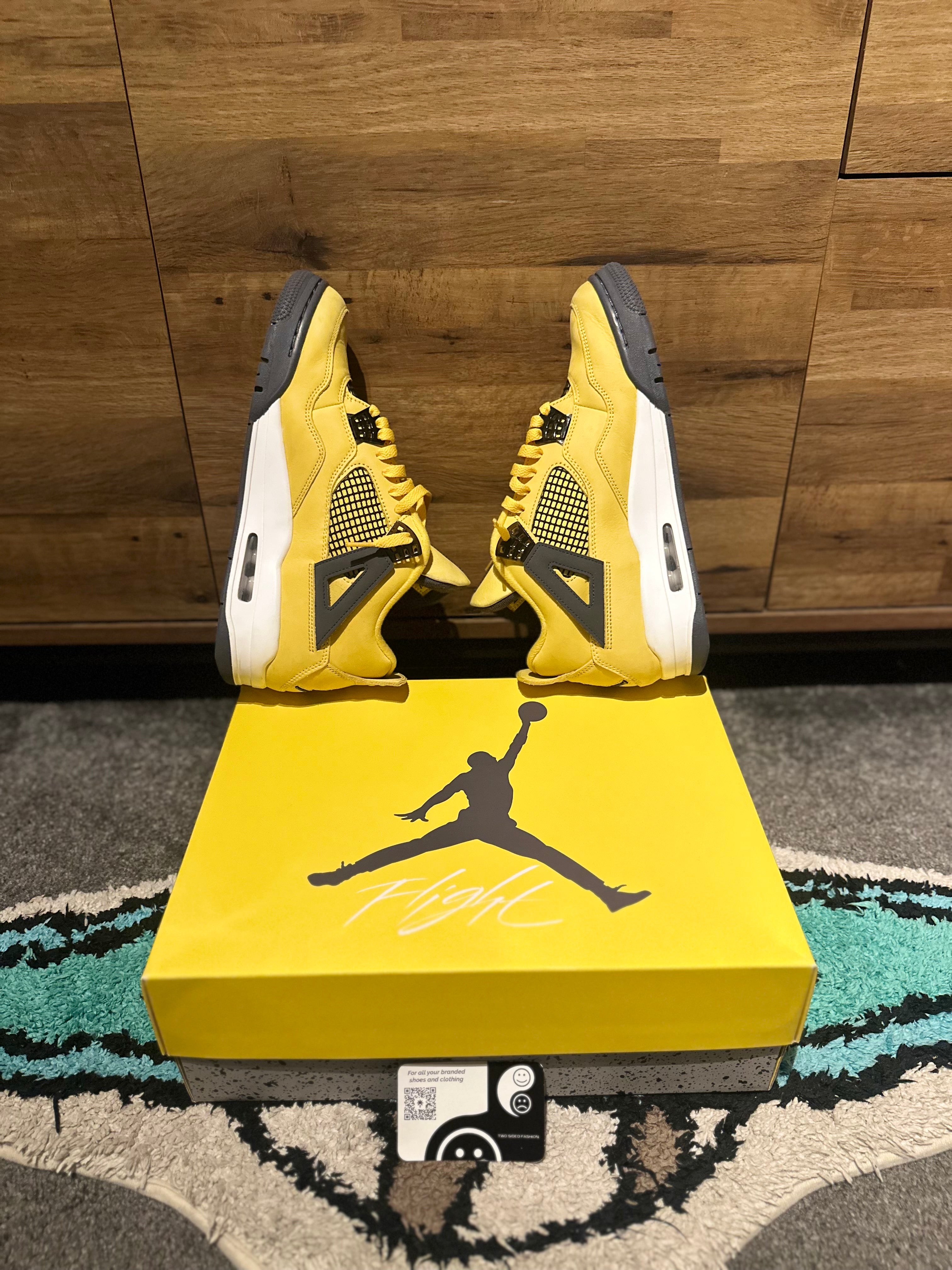 Nike Air Jordan 4 “Thunders” U.K. 9.5