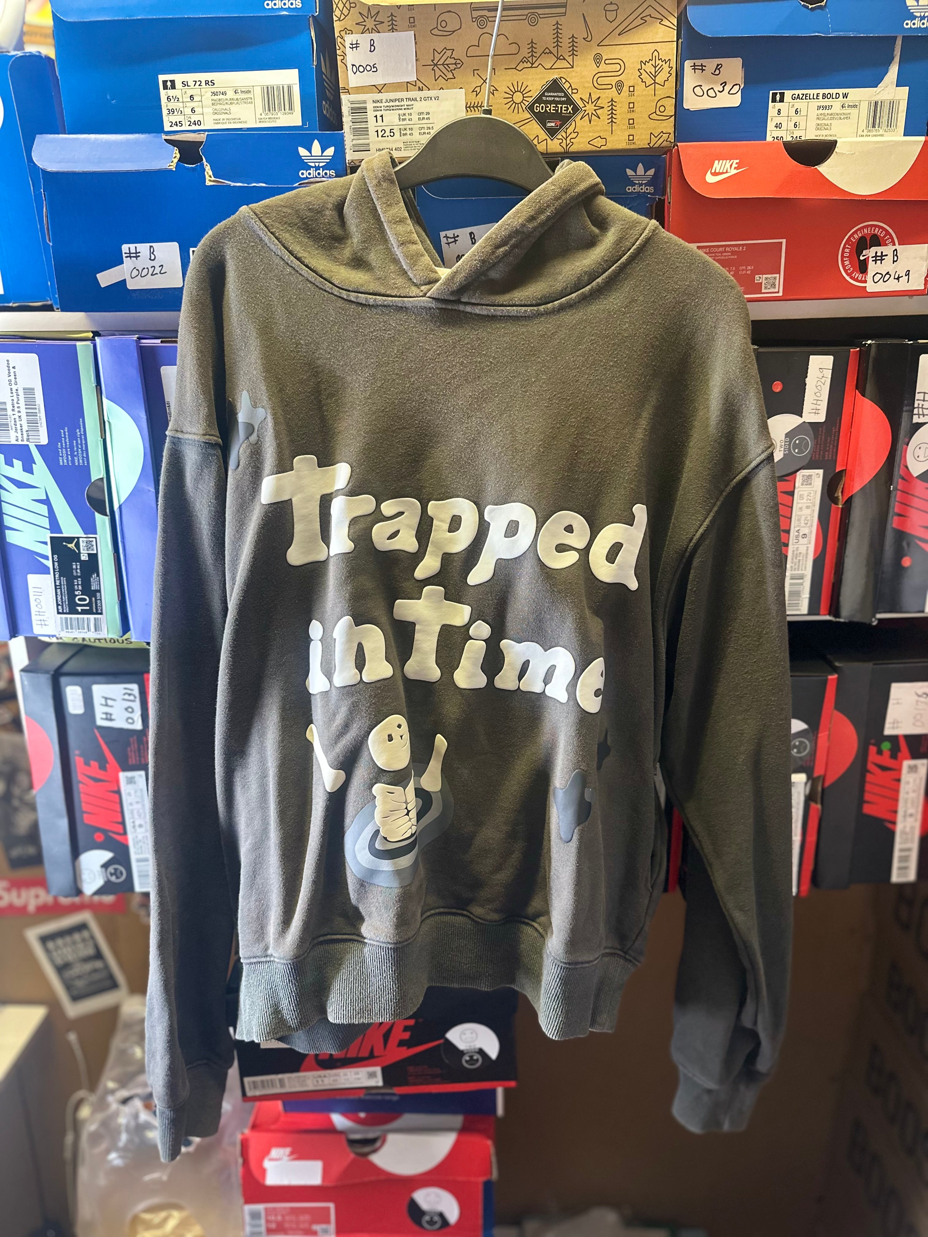 Broken planet Hoodie “Trapped in time” Size XS