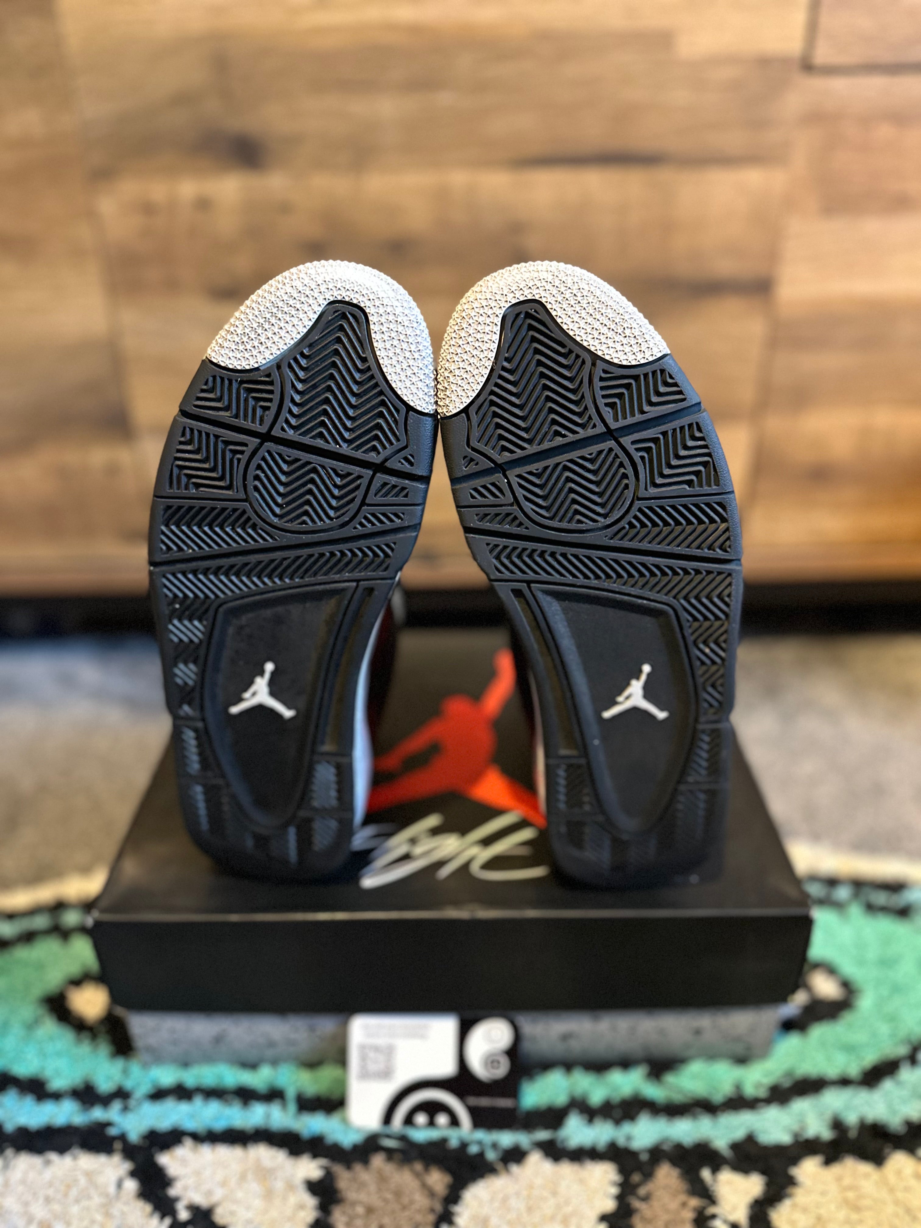 Nike Air Jordan 4 “Oreo 2016 ” U.K. 7