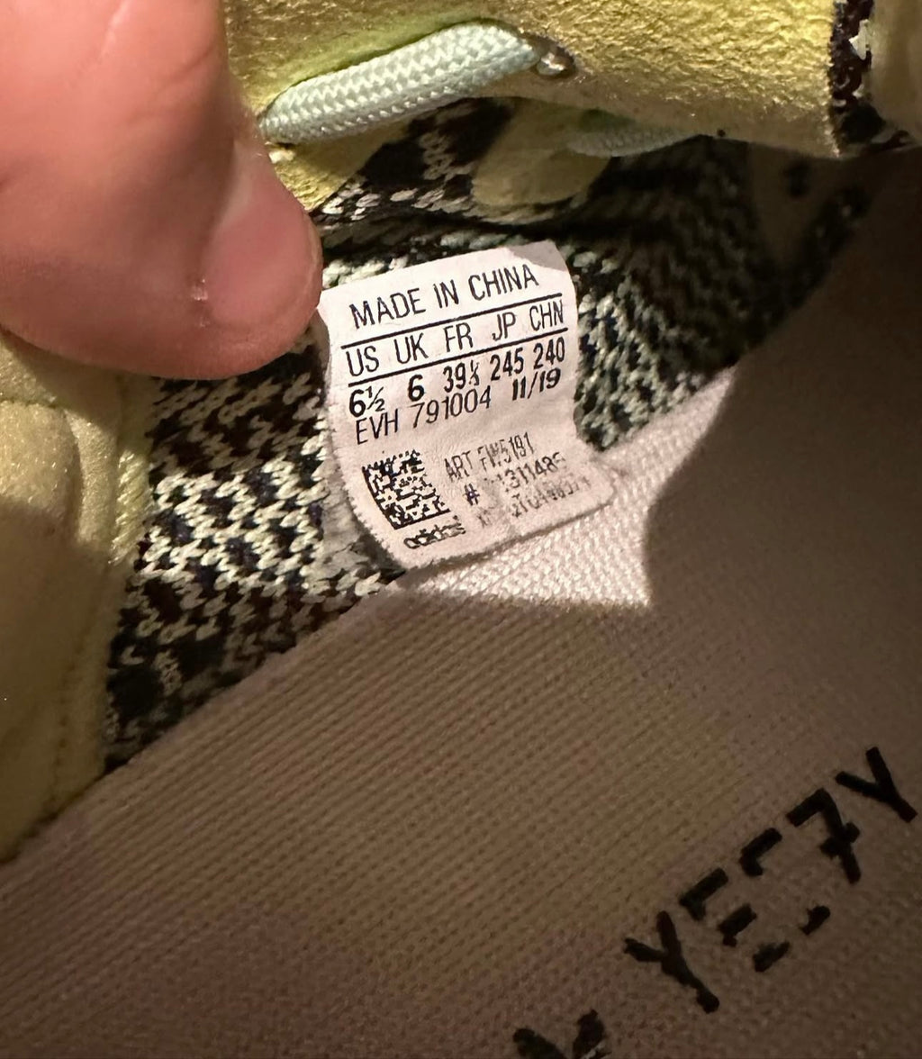 Yeezy 350 'Yeezreel Non -Reflective’ U.K. 6