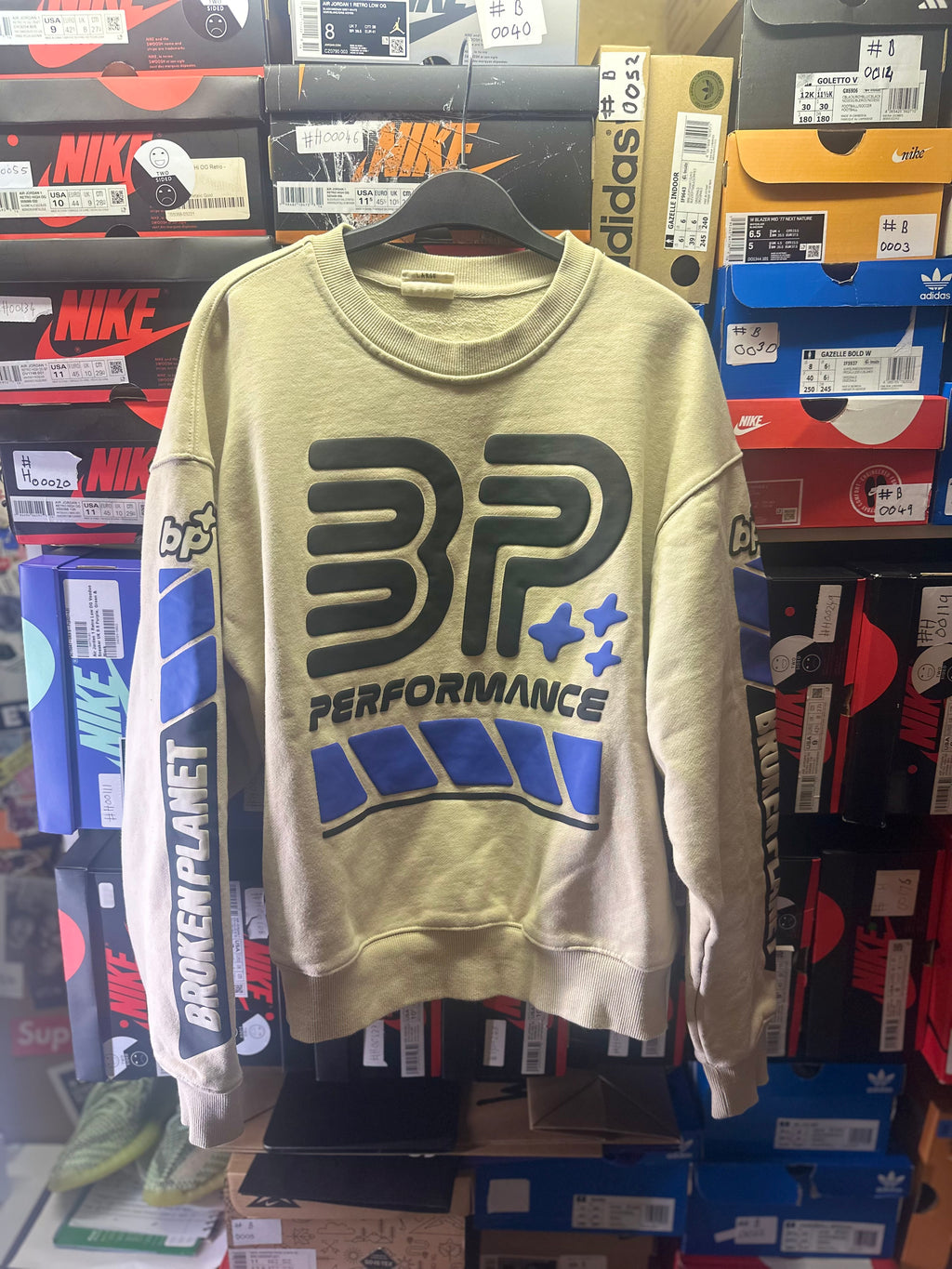 Broken Planet Sweatshirt “BP Performance  ” Size Larger