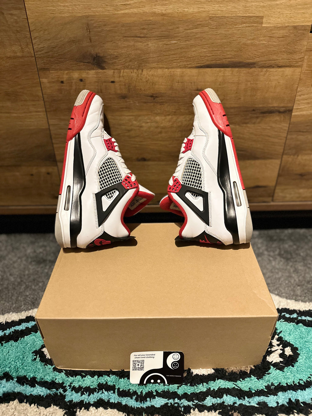Nike Air Jordan 4 “Fire Red ” U.K. 8.5