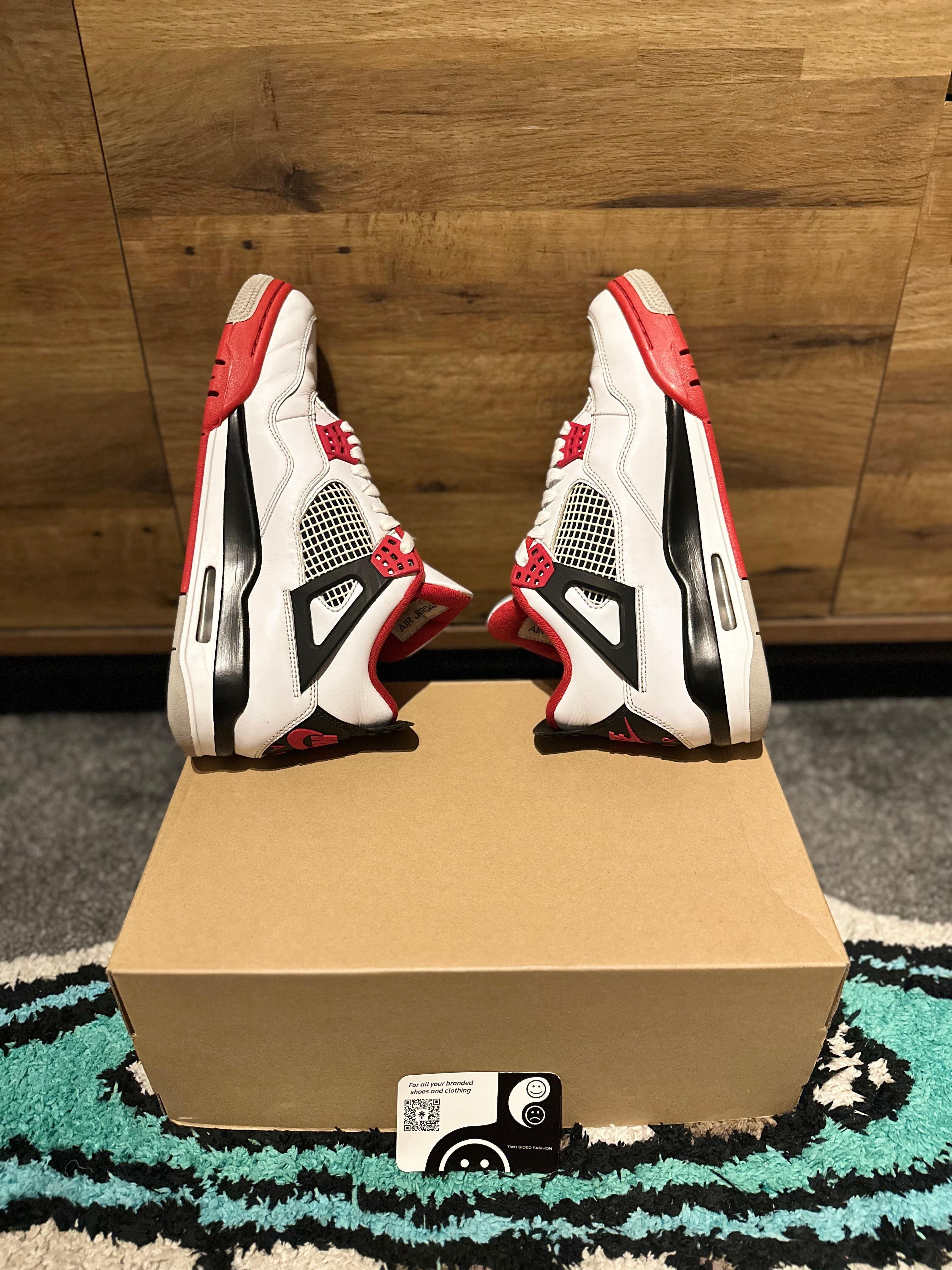 Nike Air Jordan 4 “Fire Red ” U.K. 8.5
