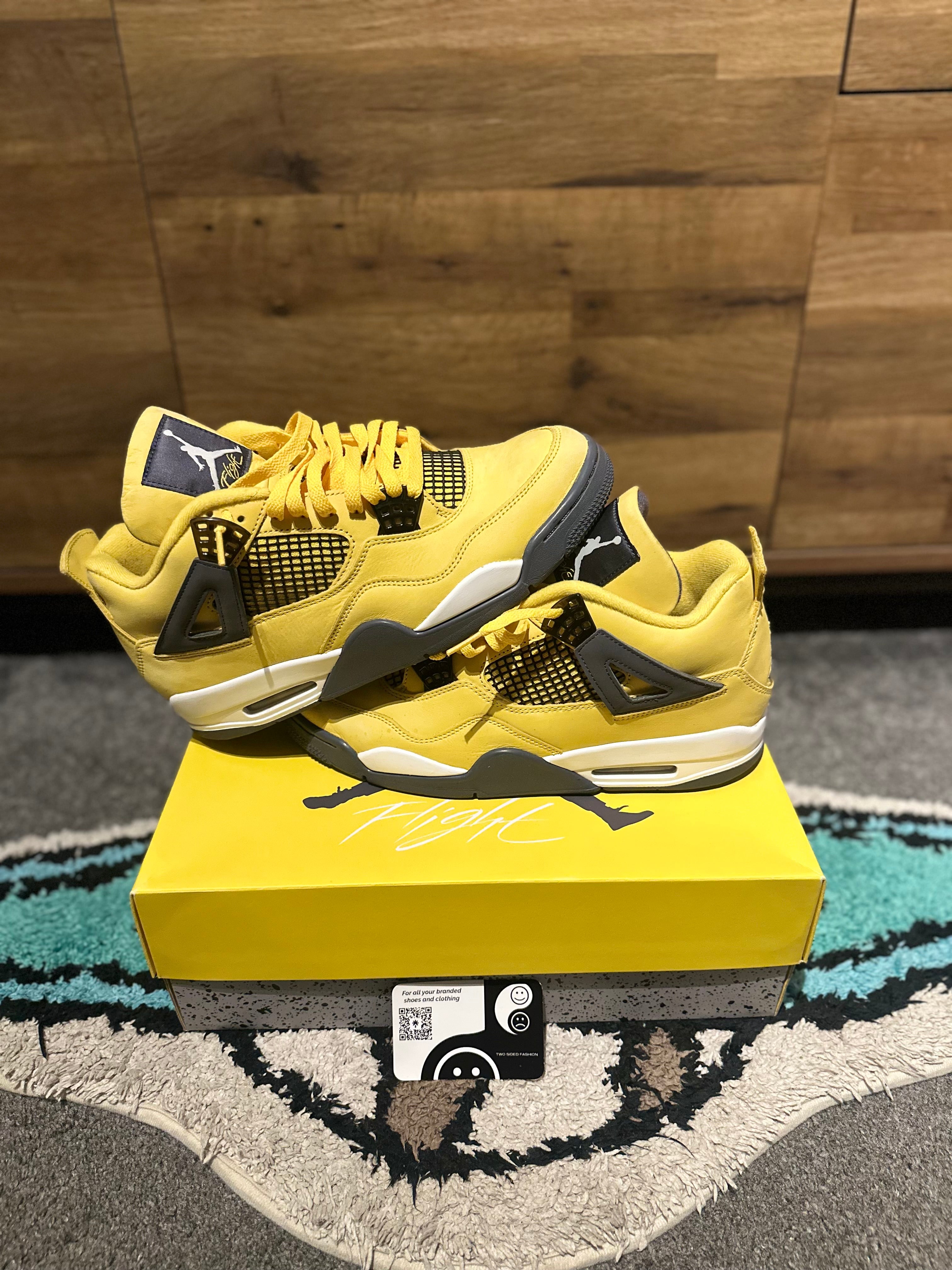 Nike Air Jordan 4 “Thunders” U.K. 9.5