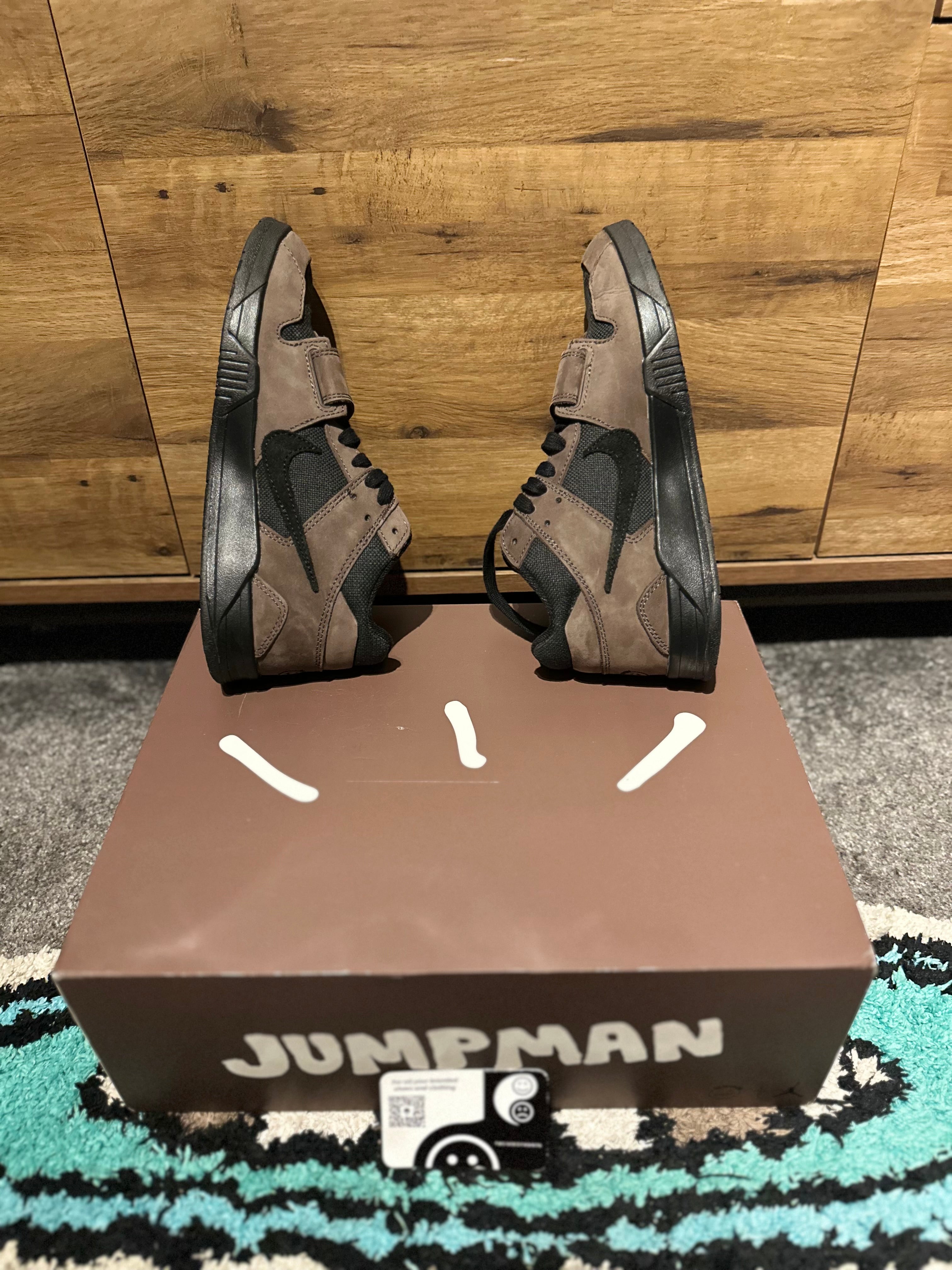 Nike Jordan Jump-man Jack TR “Dark Mocha” U.K.7