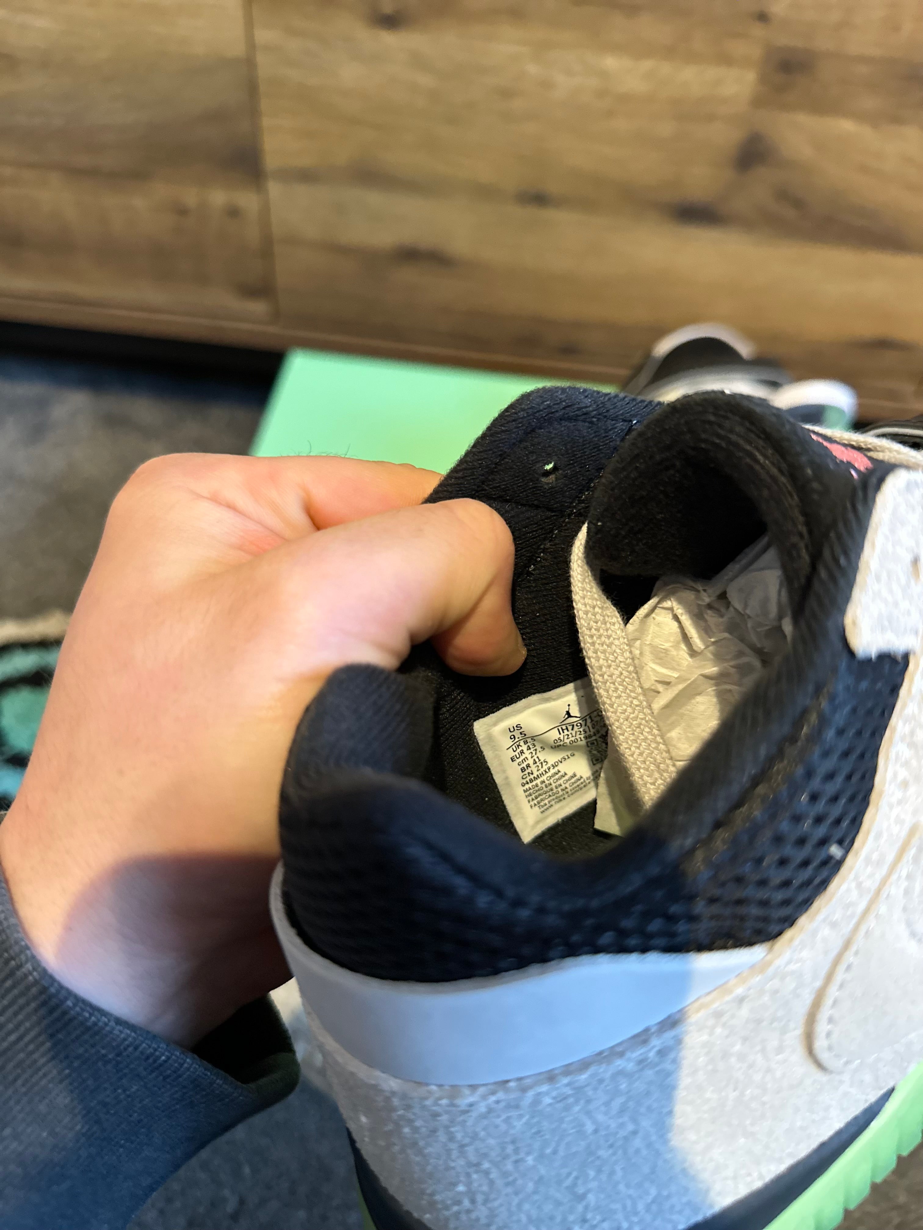 Nike Jordan Jump-man Jack TR “Travis Scott x B Black Night Silver ” U.K. 8.5