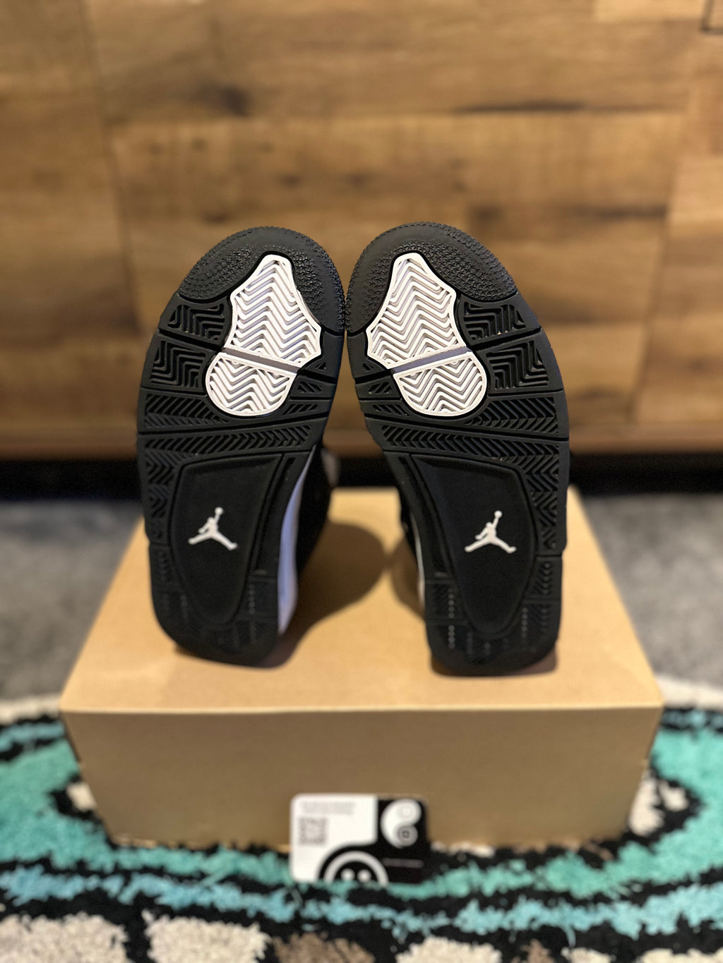 Nike Air Jordan 4 “White Thunder” U.K. 4.5GS