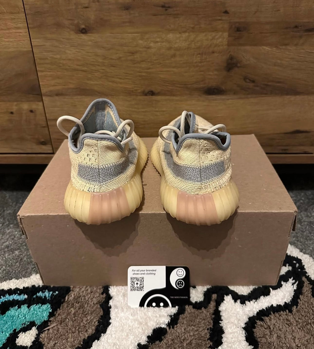 Yeezy 350 V2 “linen” U.K. 4