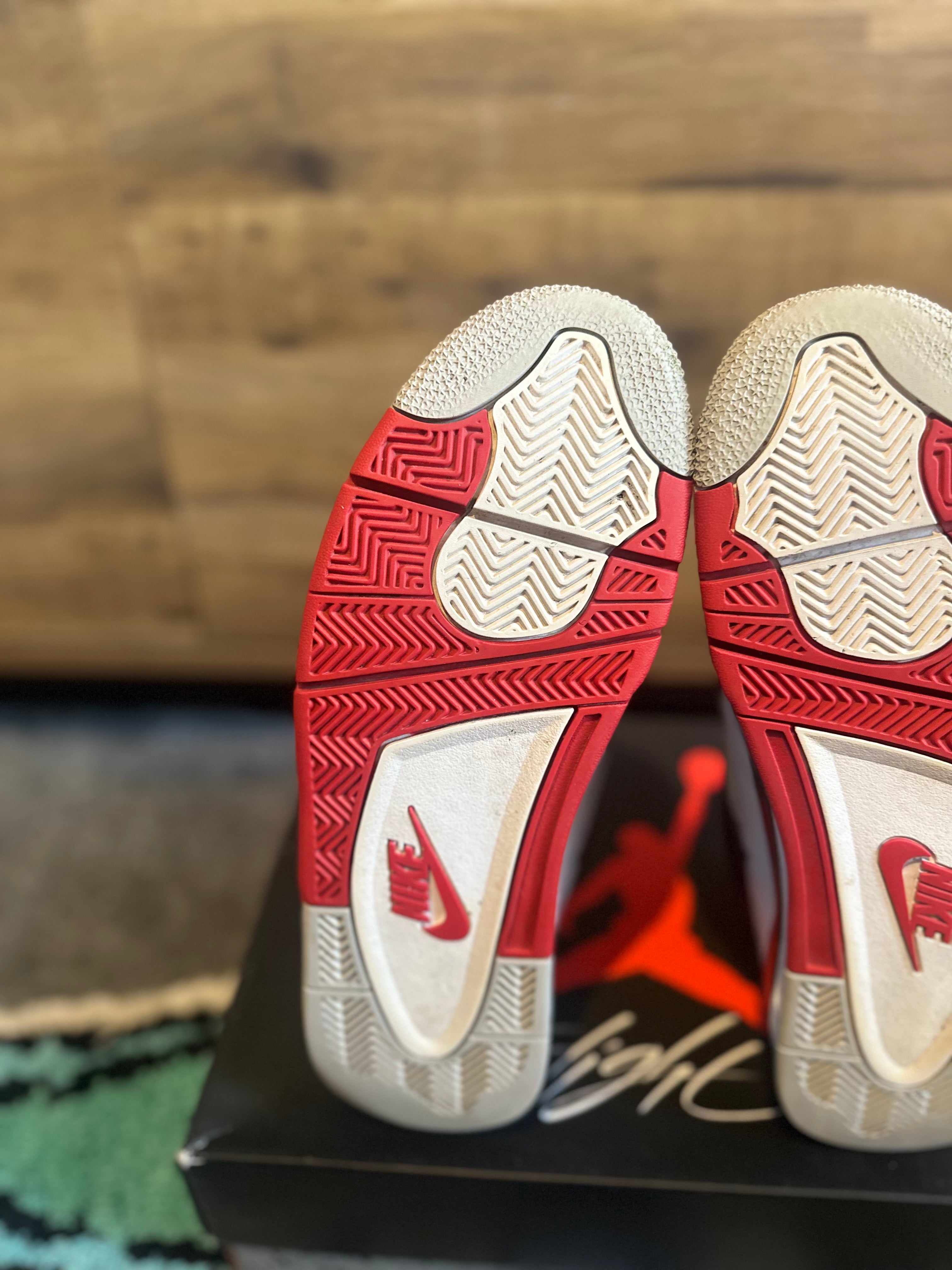 Nike Air Jordan 4 “Fire Red 2020” U.K. 9.5