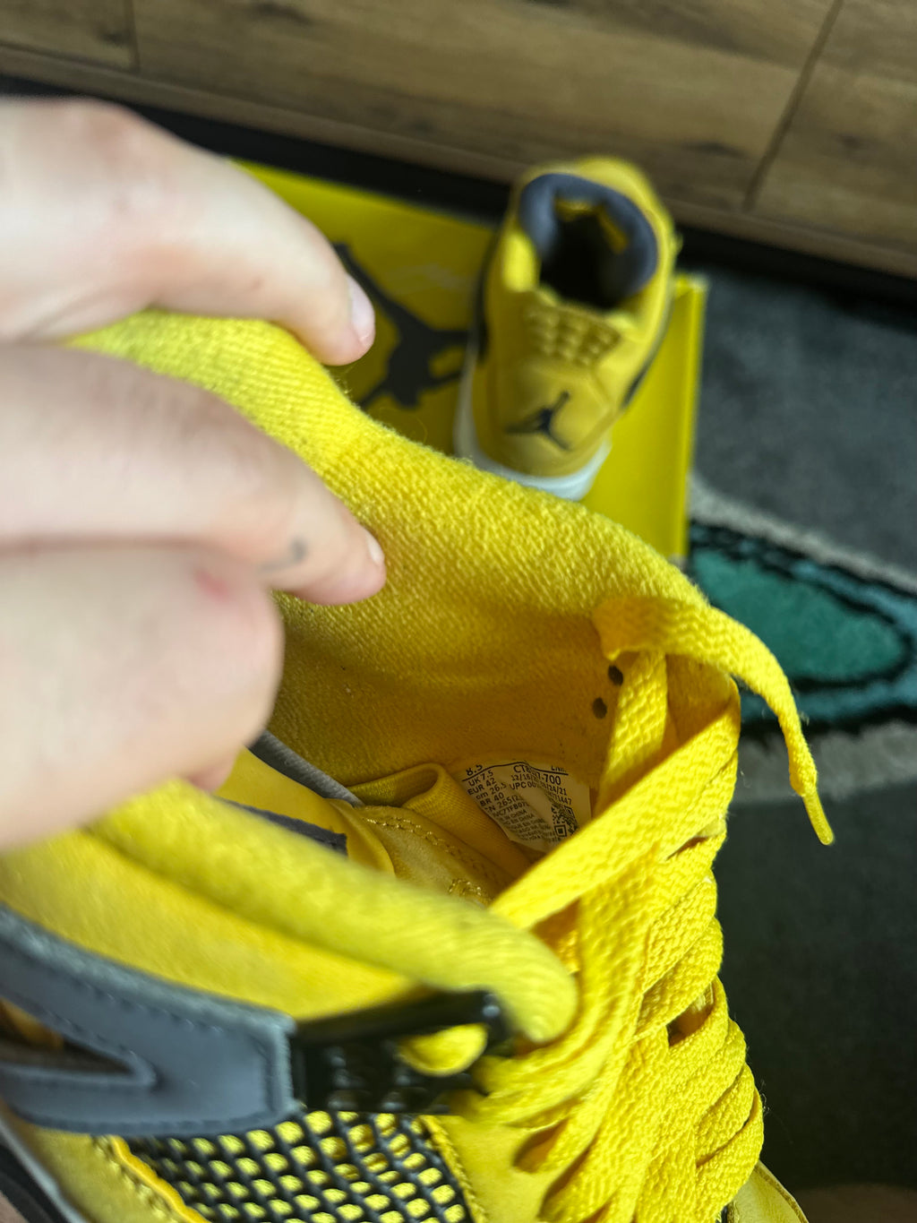 Nike Air Jordan 4 “Lightning” U.K. 7.5