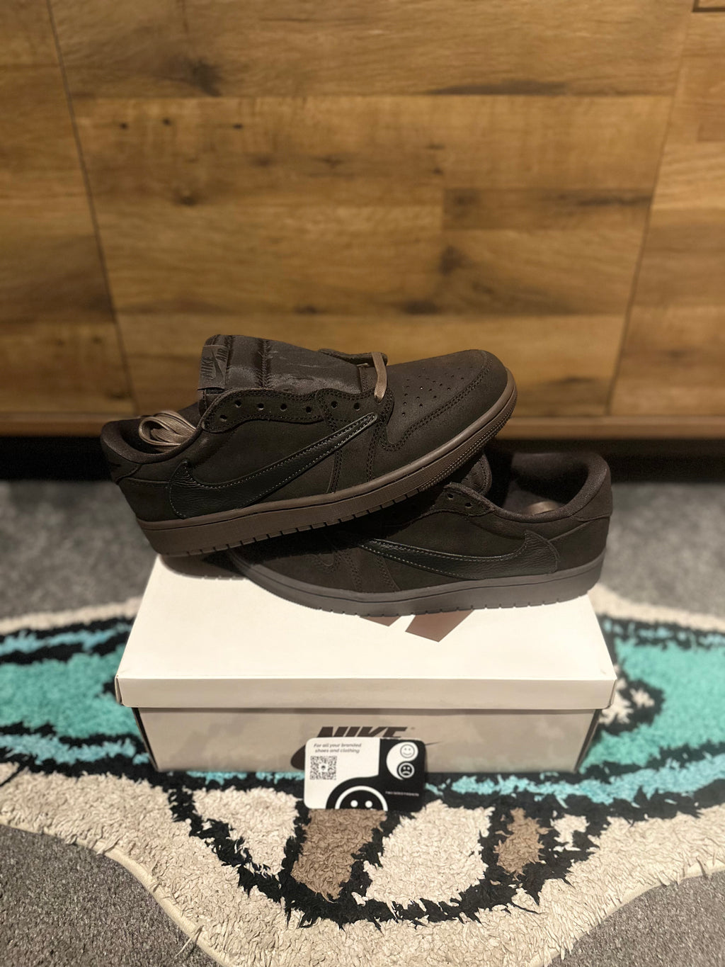 Nike Air Jordan 1 Travis Scott “Velvet brown” U.K. 8