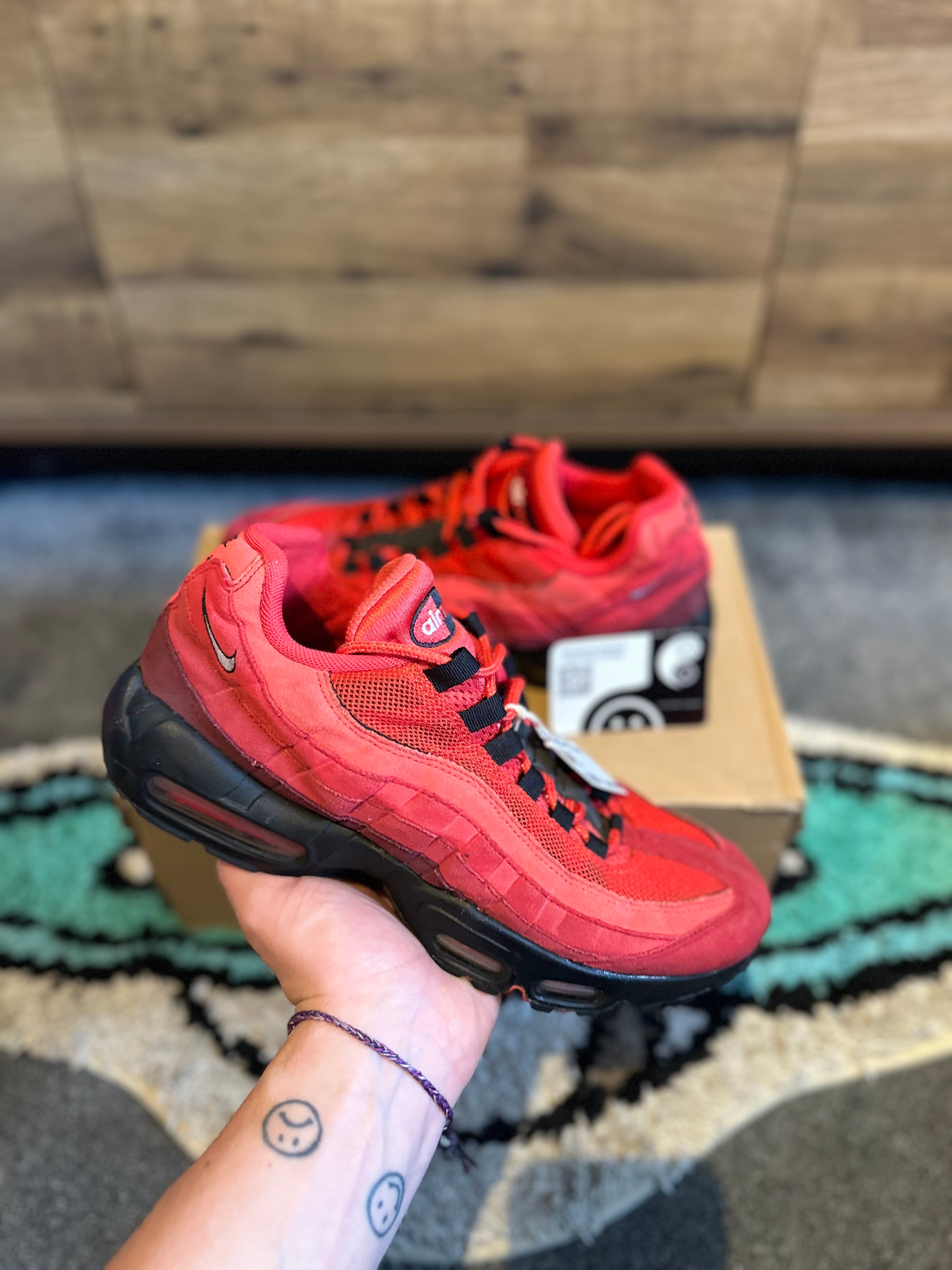 Nike Air max 95 “Habanero Red” U.K. 8