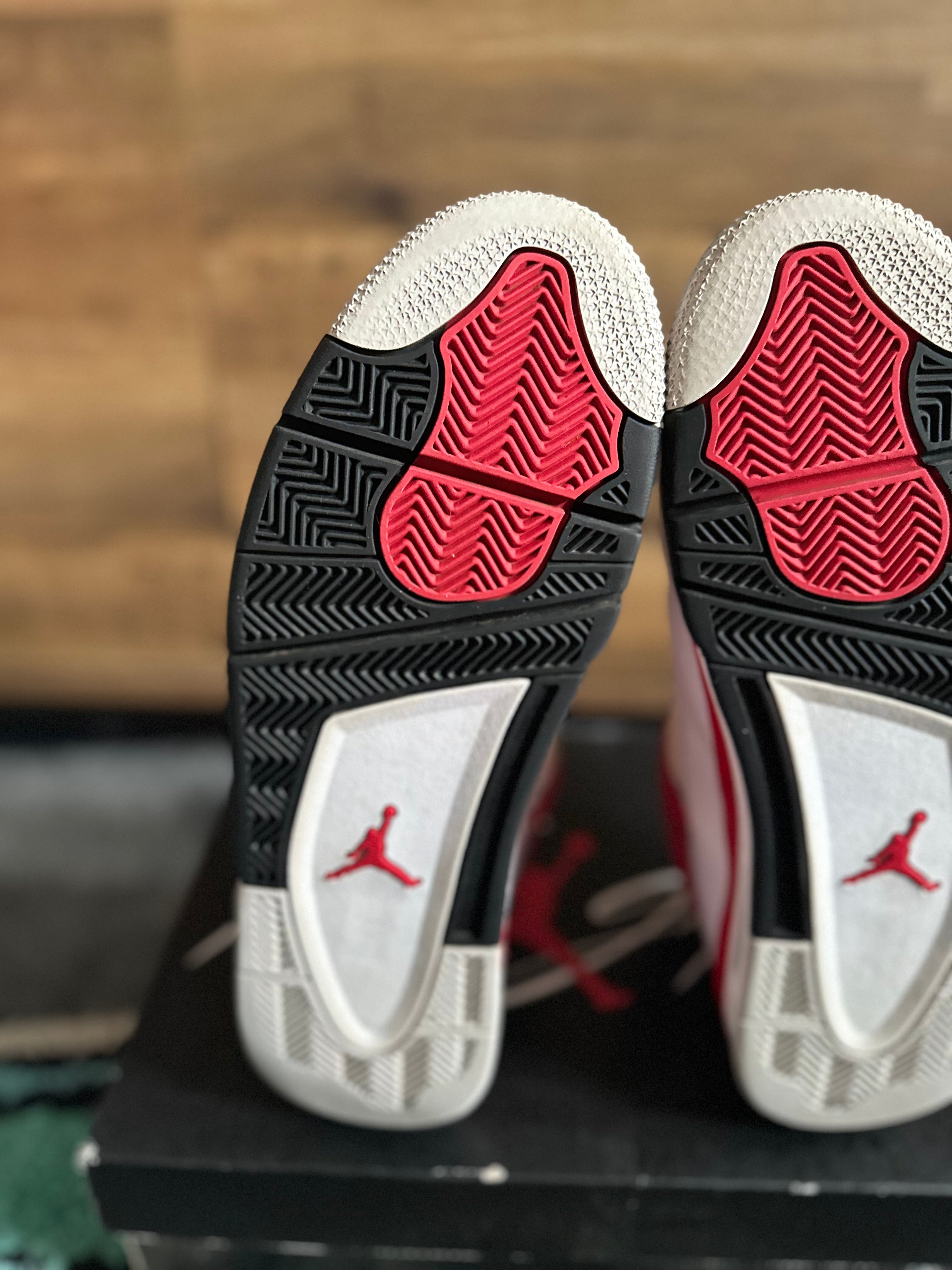 Nike Air Jordan 4 “Red Cement” U.K. 11