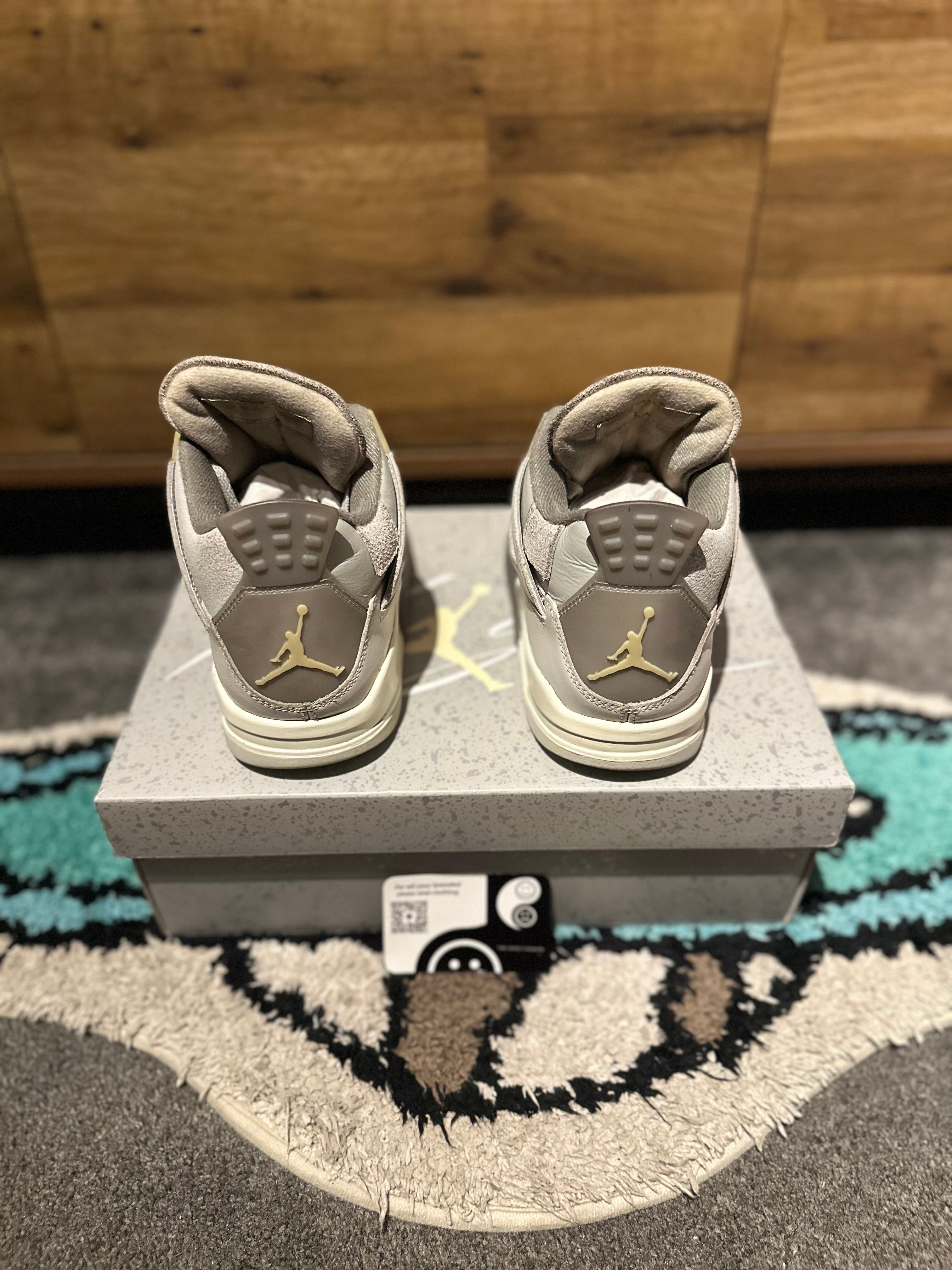 Nike Air Jordan 4 “Craft Photon Dust” U.K. 7.5