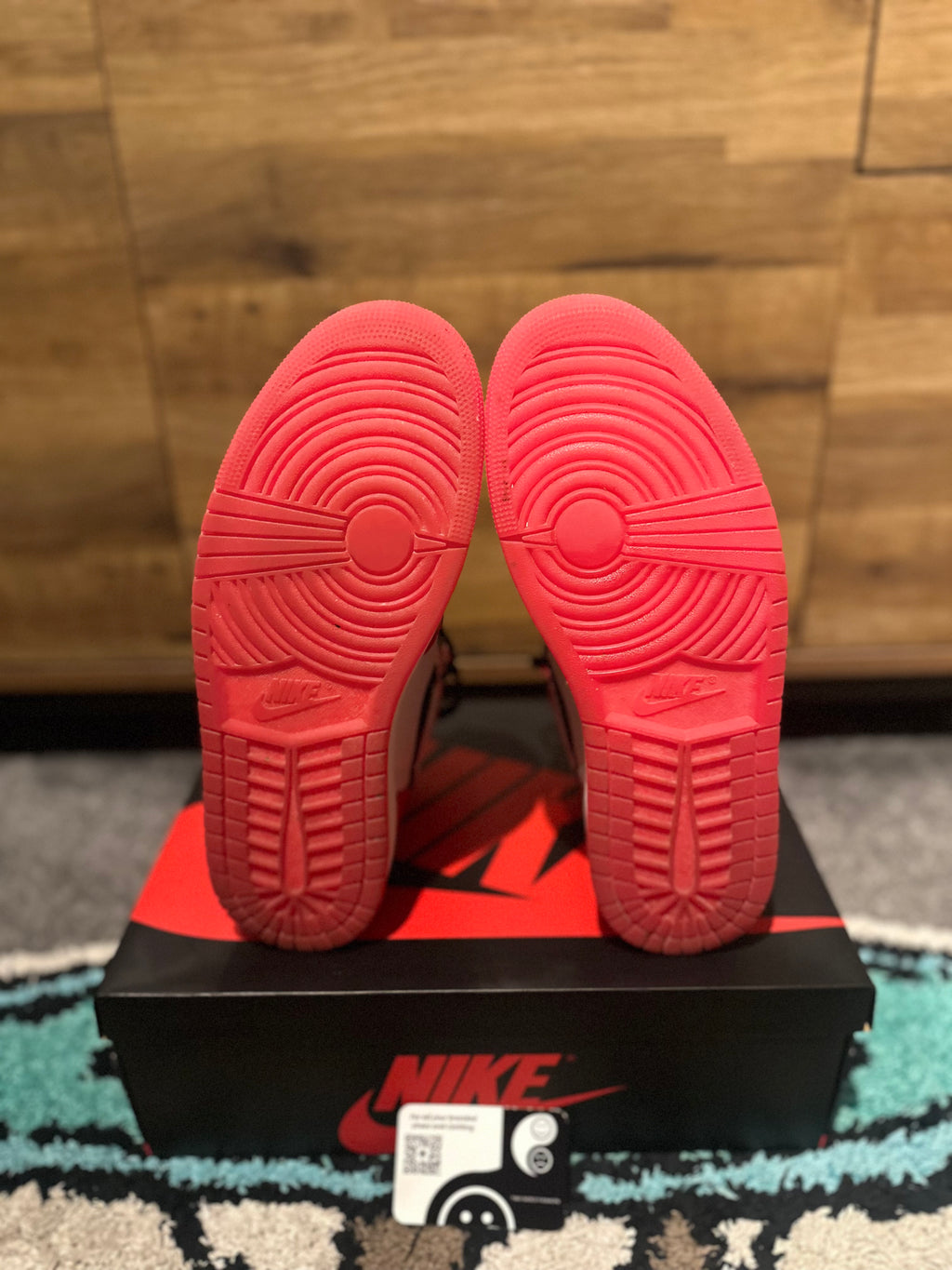 Jordan 1 Retro High “In To The Spider-verse” U.K. 10