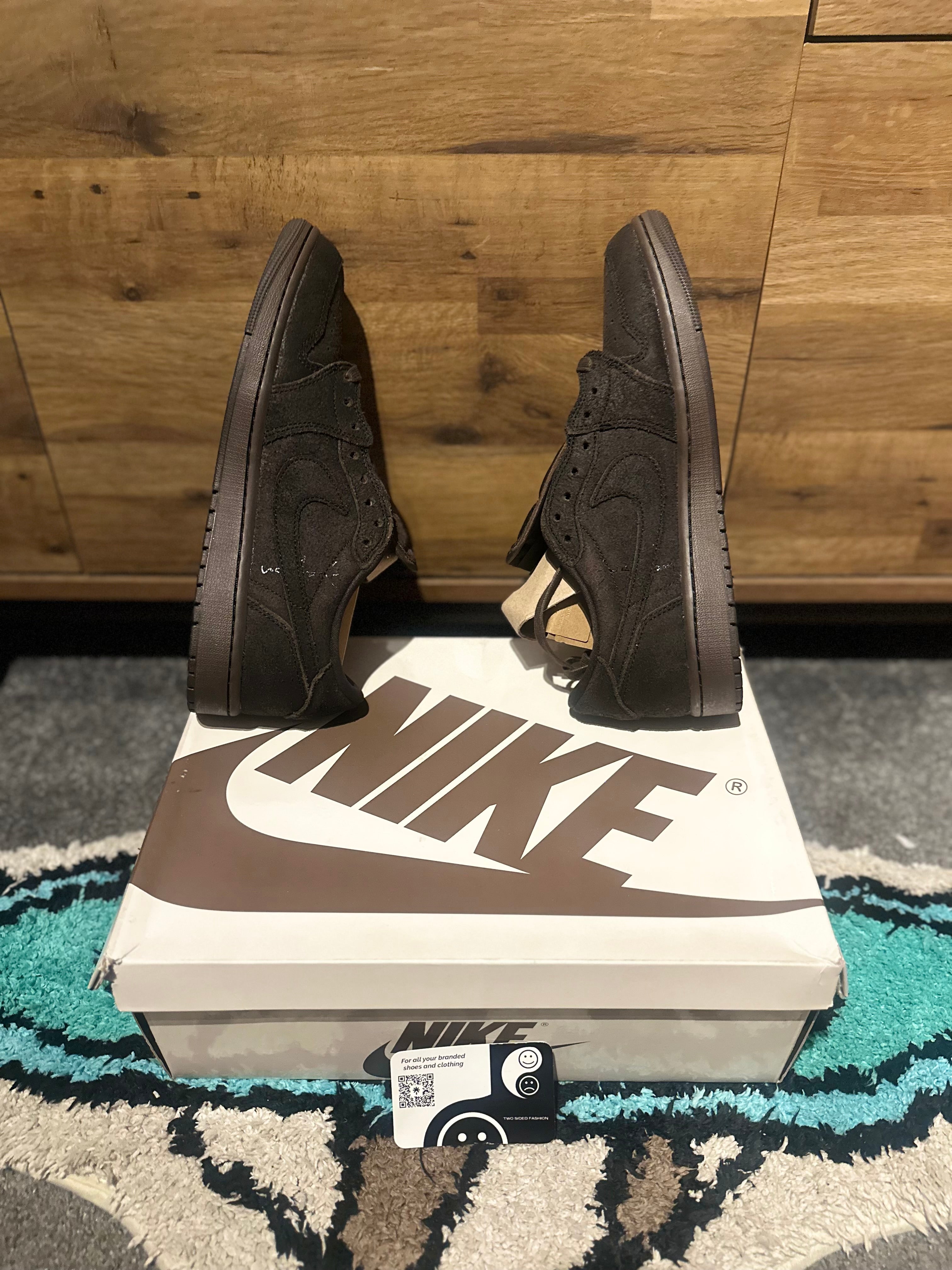 Nike Air Jordan 1 Travis Scott “Velvet Brow ” U.K. 9.5