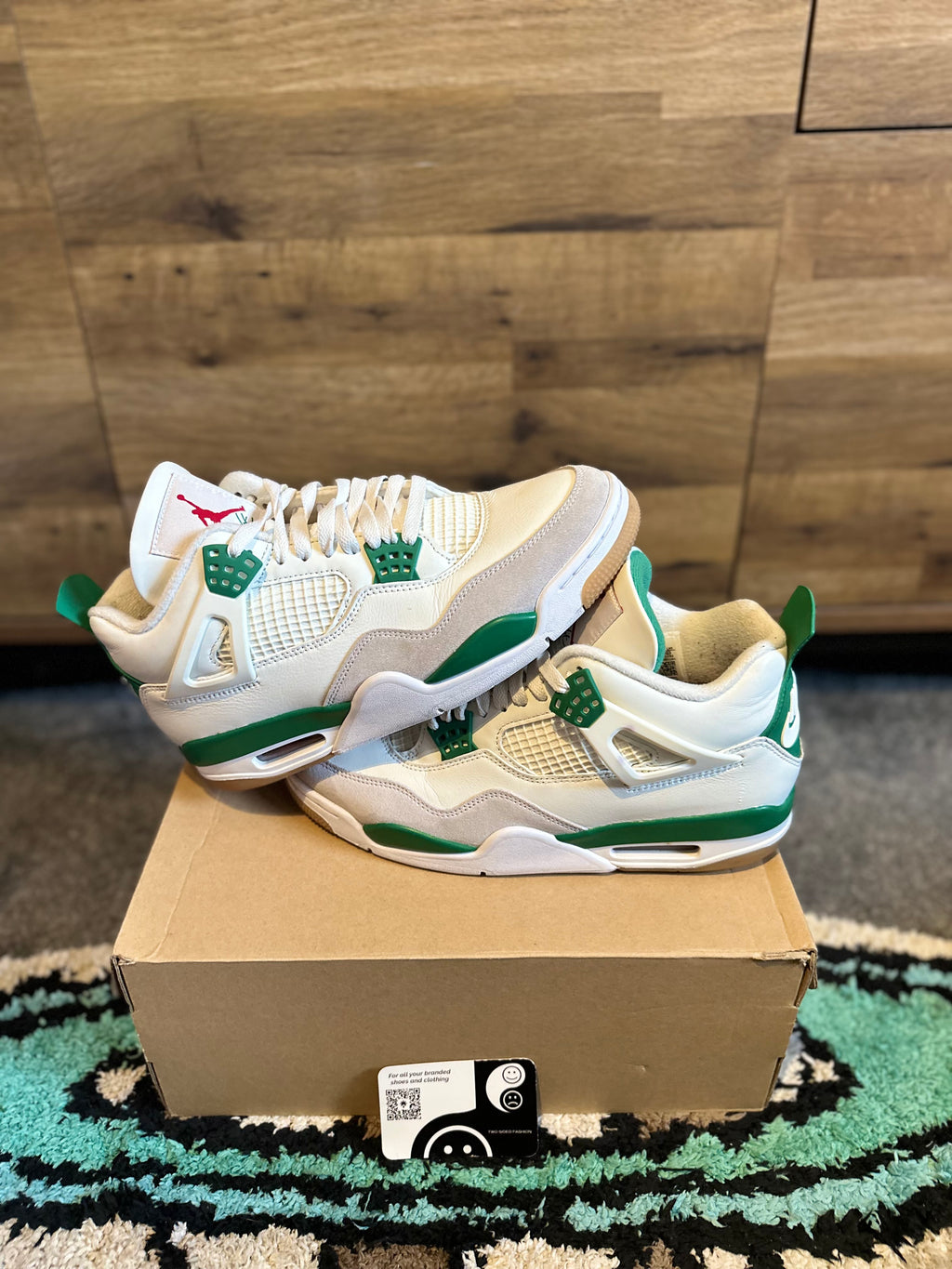 Nike Air Jordan 4 SB “Pine Green” U.K. 8.5