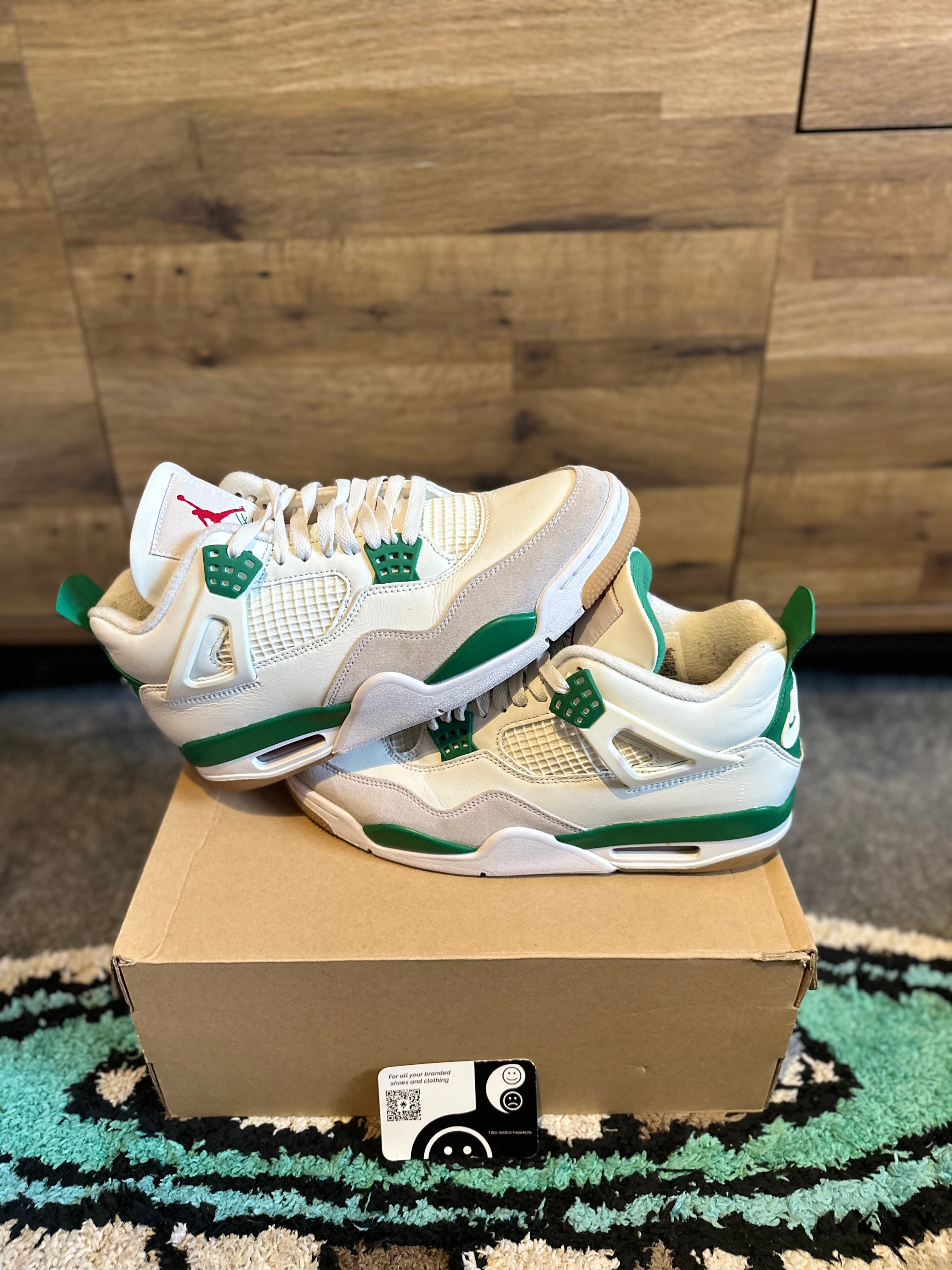 Nike Air Jordan 4 SB “Pine Green” U.K. 8.5