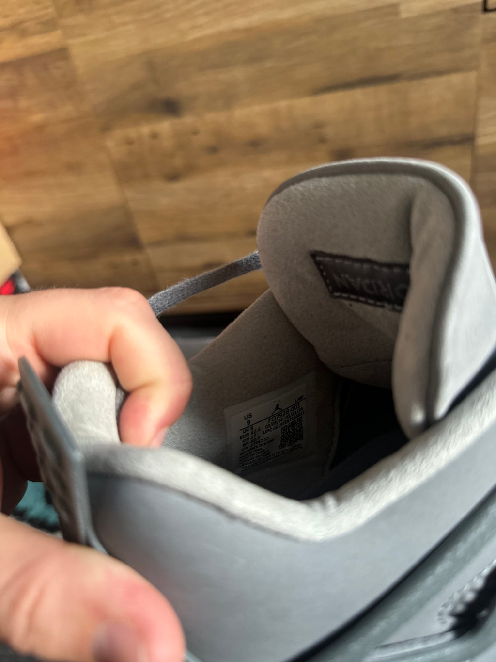Nike Air Jordan 4 “Wet Cements” U.K. 8