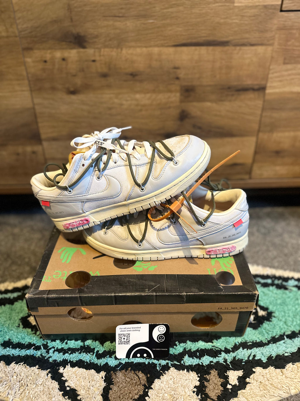 Nike Dunk Off-White “Lot 22” U.K. 8.5