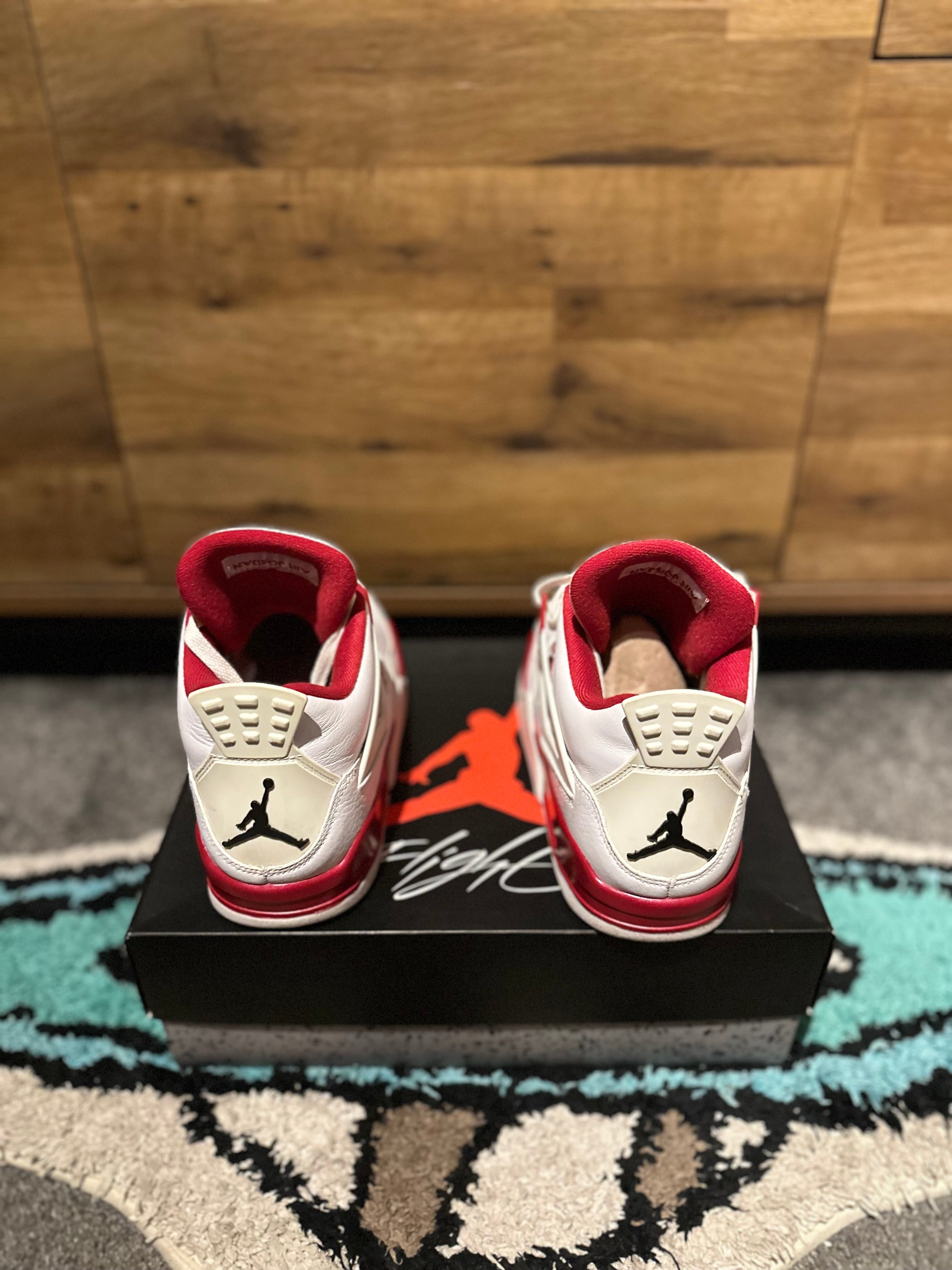 Nike Air Jordan 4 “ Alternate 89 ” U.K. 9