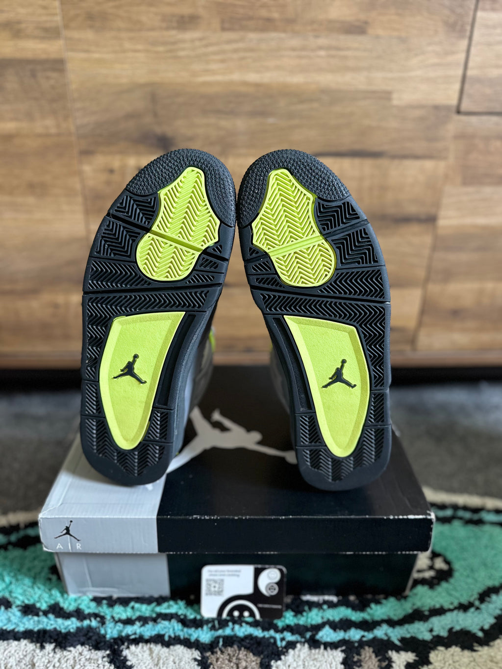 Nike Air Jordan 4 “Neons ” U.K. 12