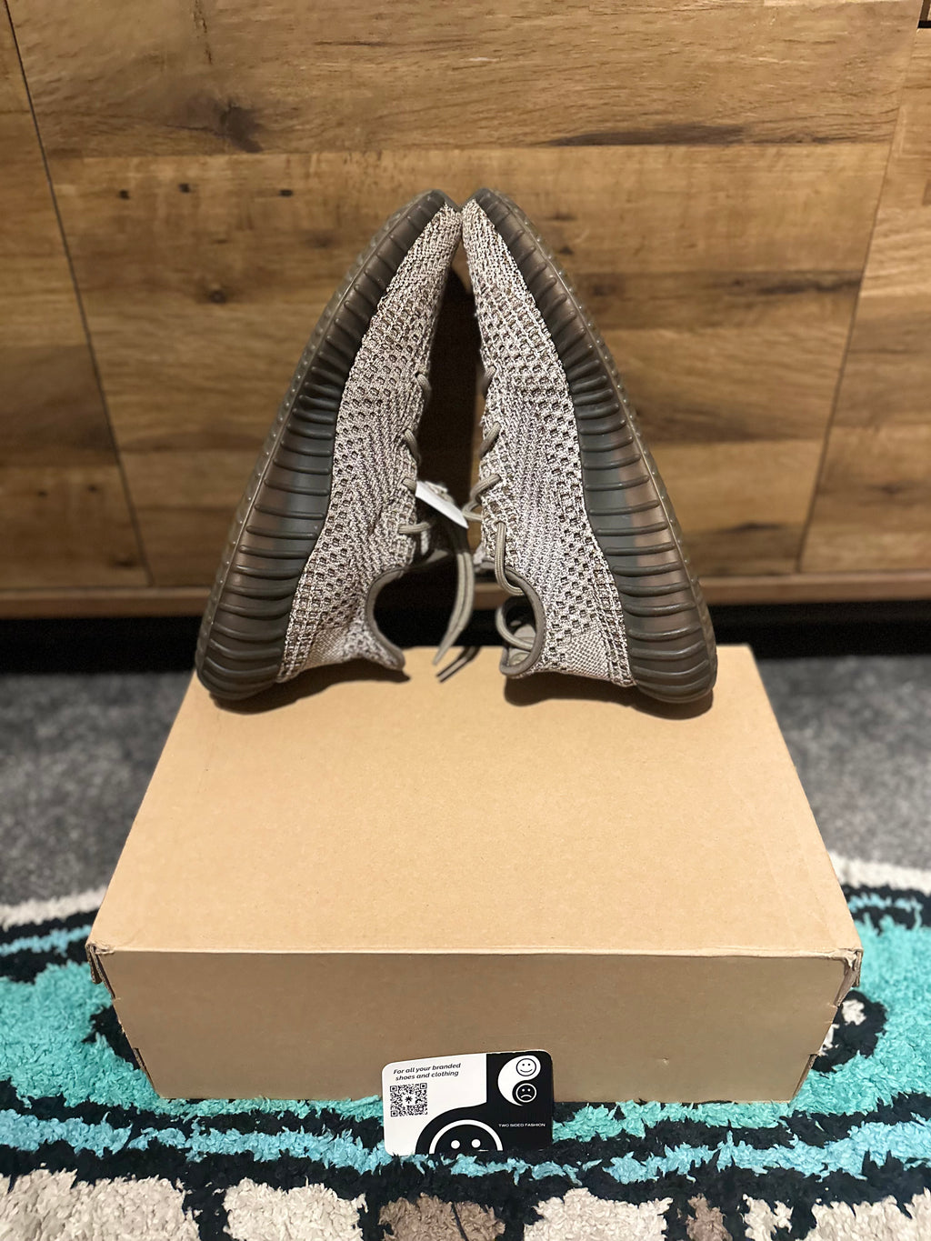 yeezy 350 V2 “ash stone ” U.K. 10