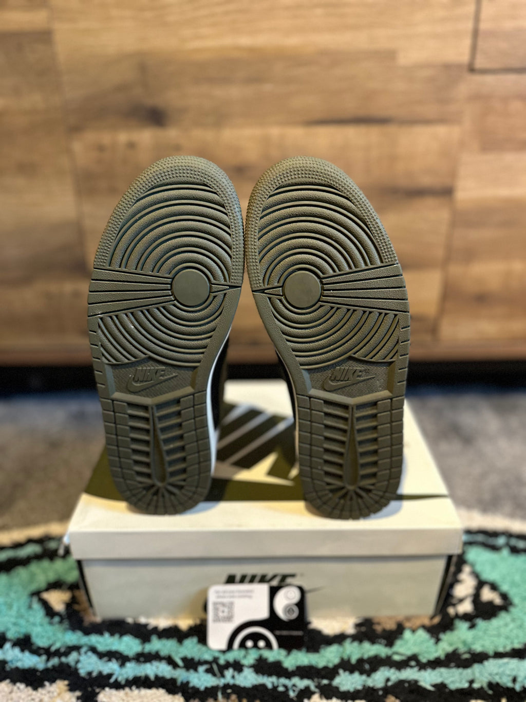 Nike Air Jordan 1 Travis Scott “ Olive” U.K. 7.5