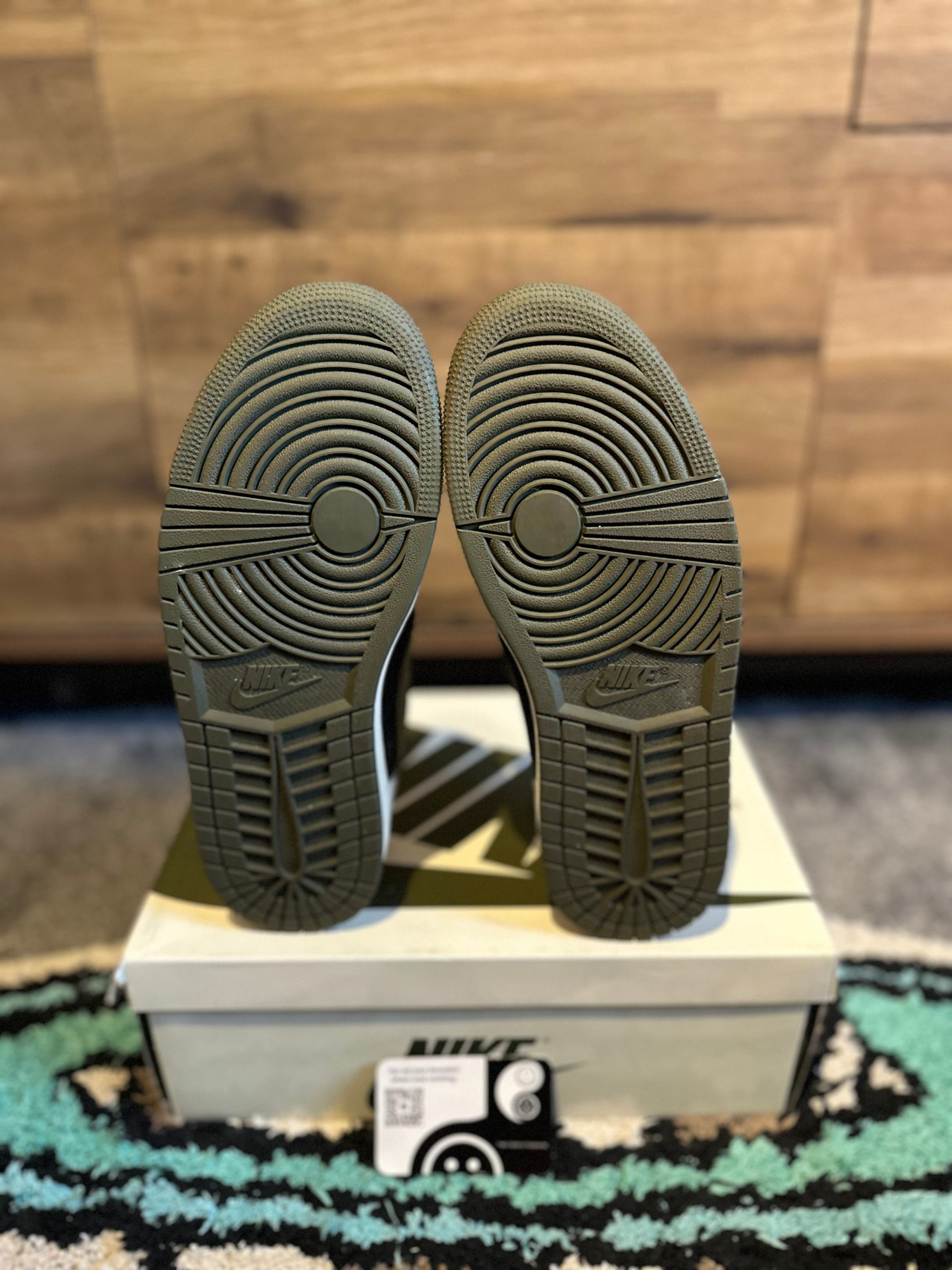 Nike Air Jordan 1 Travis Scott “ Olive” U.K. 7.5