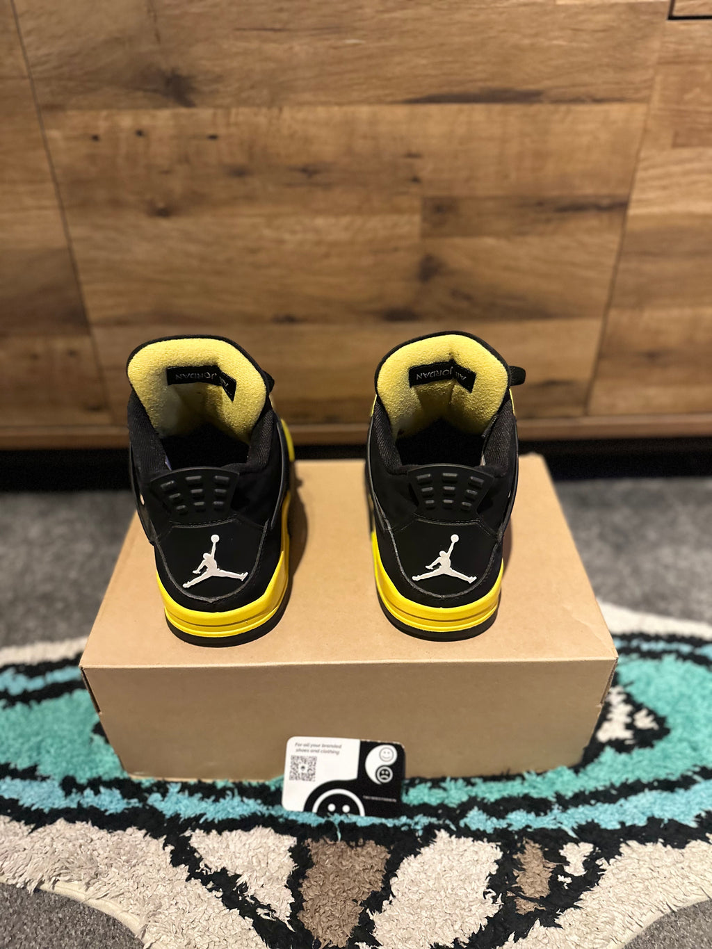 Nike Air Jordan 4 “Yellow Thunder ” U.K. 8.5