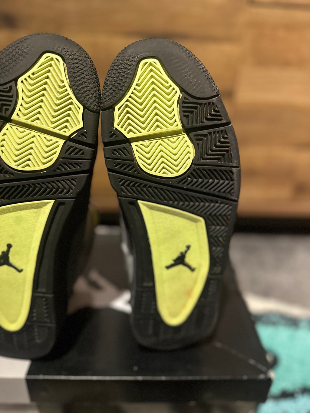 Nike Air Jordan 4 “SE 95 Neon” U.K. 7.5