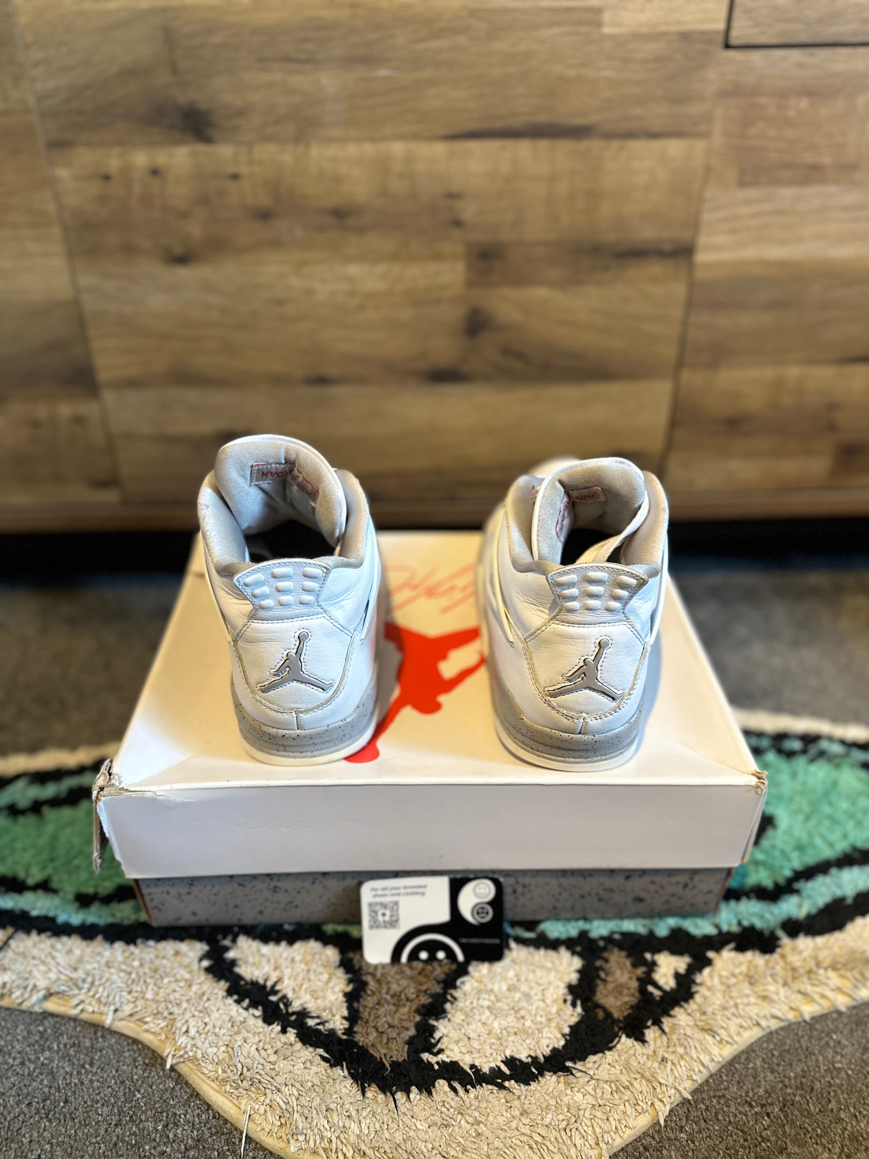Nike Air Jordan 4 “White Oreo” U.K. 8.5