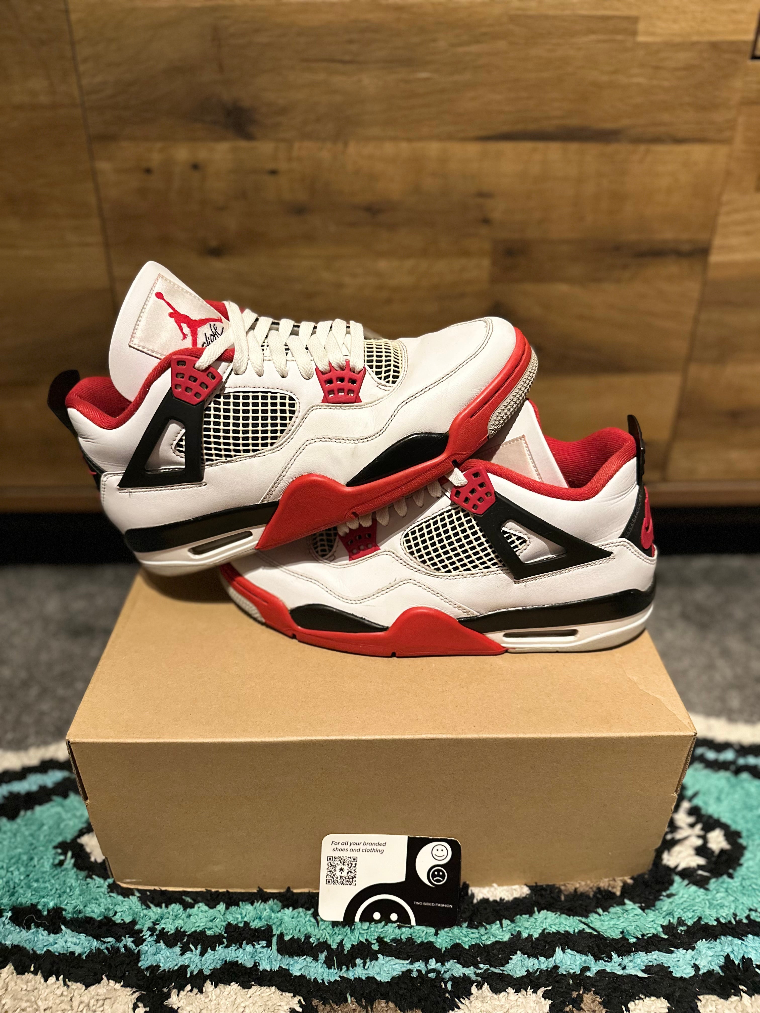 Nike Air Jordan 4 “Fire Red ” U.K. 8.5
