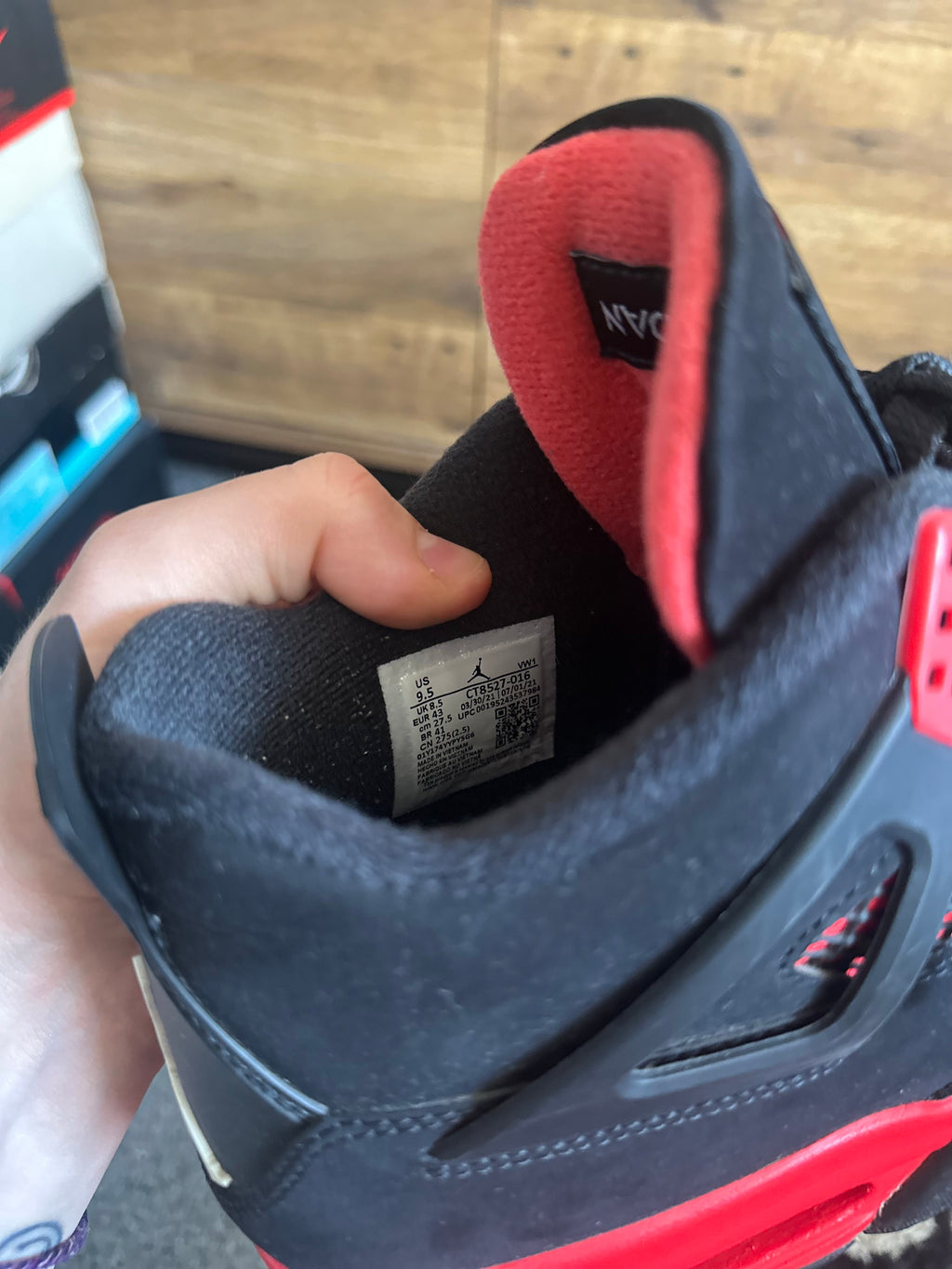 Nike Air Jordan 4 “Red Thunder ” U.K. 8.5