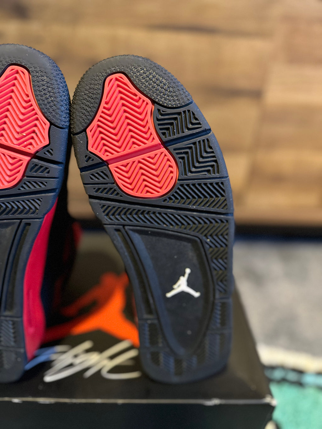 Nike Air Jordan 4 “Red Thunders” U.K. 7.5